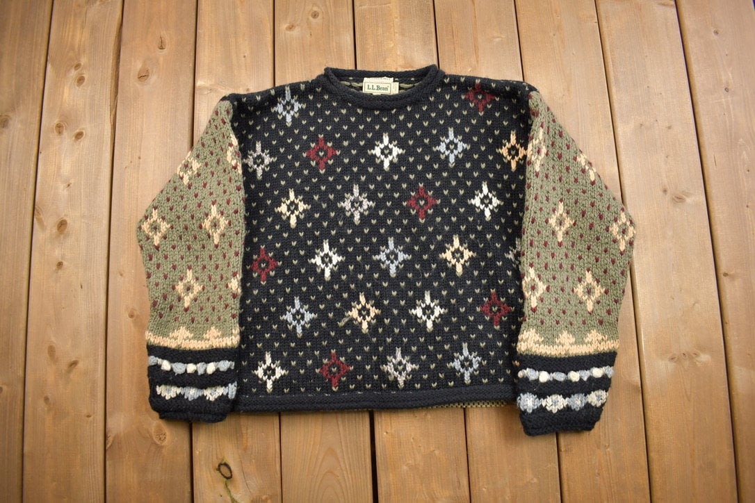 Vintage 1980s LL Bean Hand Knit Knitted Crewneck Sweater
