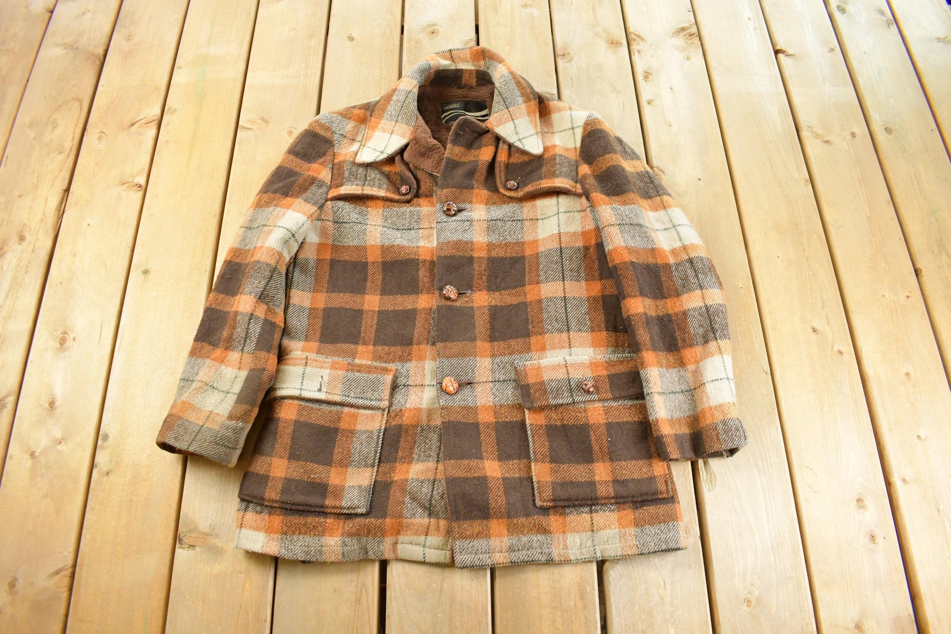 Vintage 1980s Montgomery Ward Sherpa Lined Wool Flannel Shirt Jacket Men's M / Shacket / 80s Plaid Outdoors / Heavyweight / True Vintage