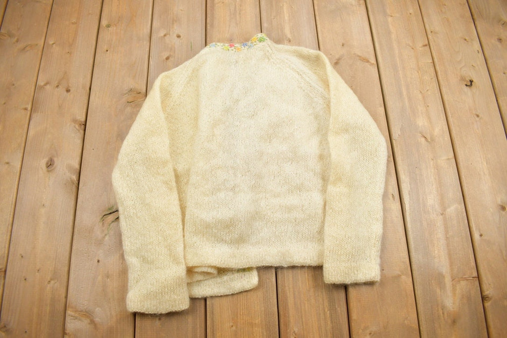 Vintage 1960s Hand Knit Floral Sweater