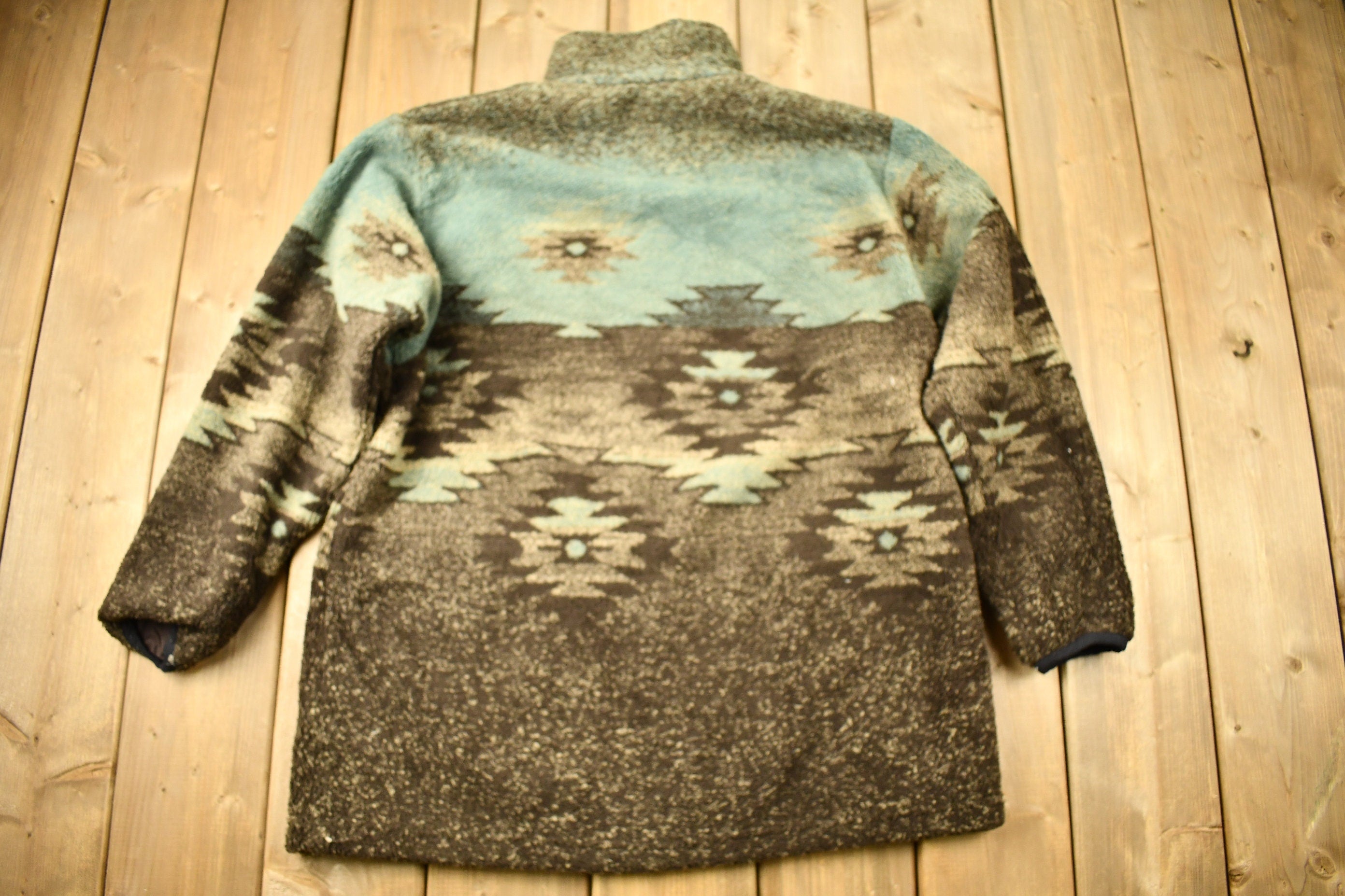 Vintage 1990s Cabela's Outerwear Aztec Fleece Sweater