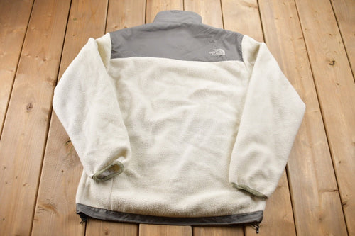 Vintage Y2K Womens The North Face White Grey Denali Fleece Sweater / Jacket Liner / Outdoorsman / Color Block / Hiking