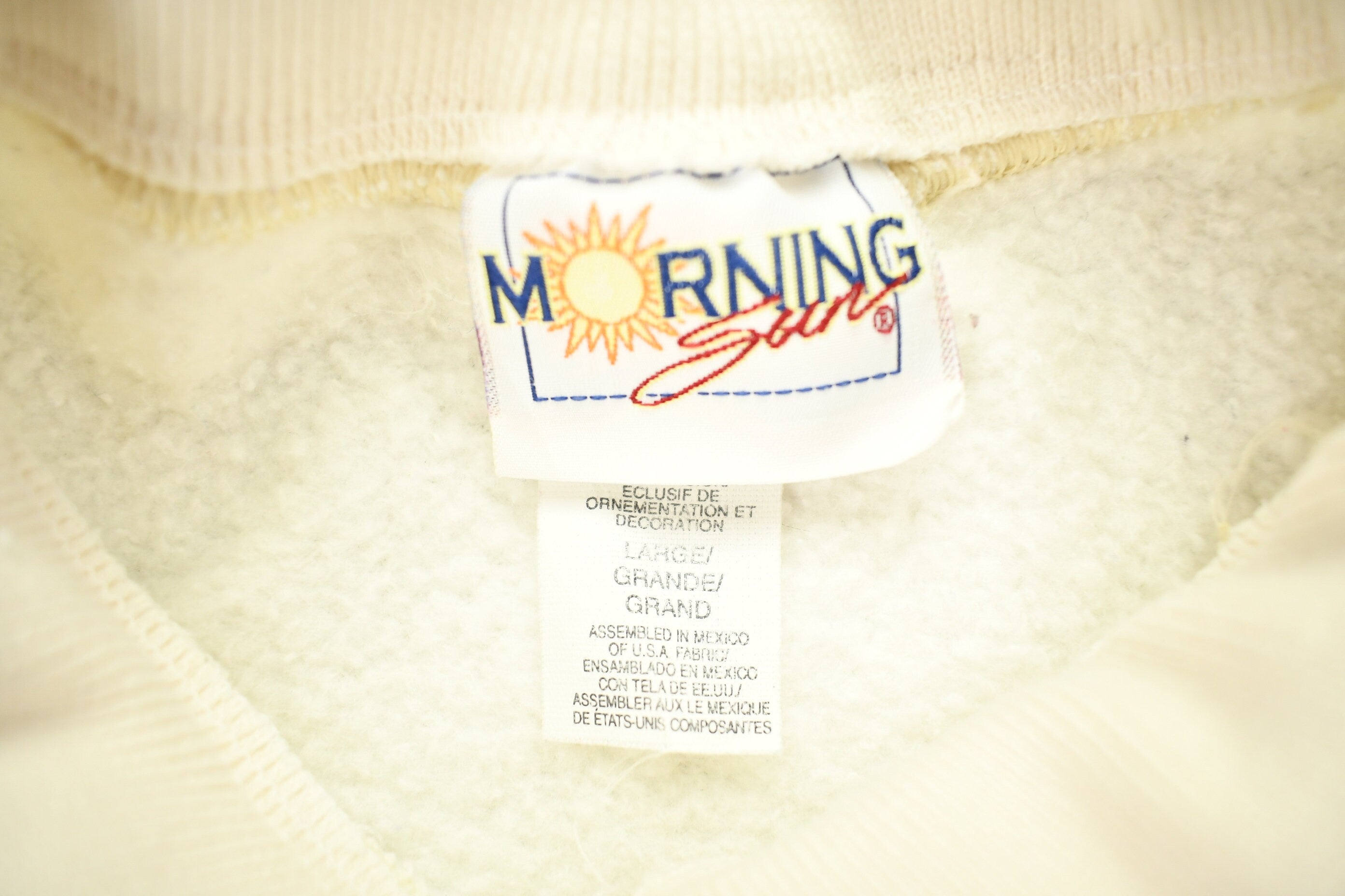 Vintage 1990s Morning Sun Cute Angel Theme Crewneck Sweater