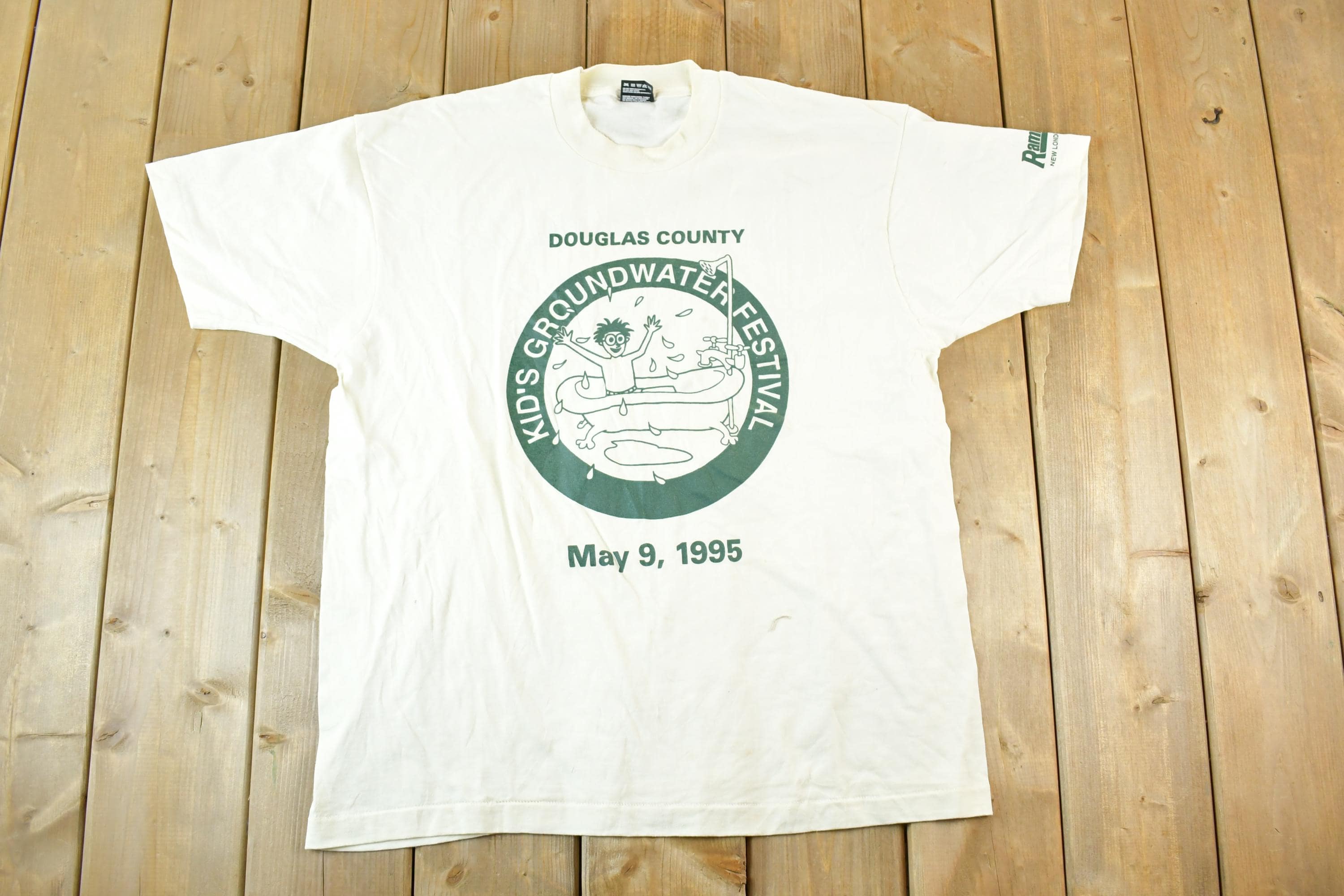 Vintage 1995 Kids Groundwater Festival Souvenir T-Shirt Mens L