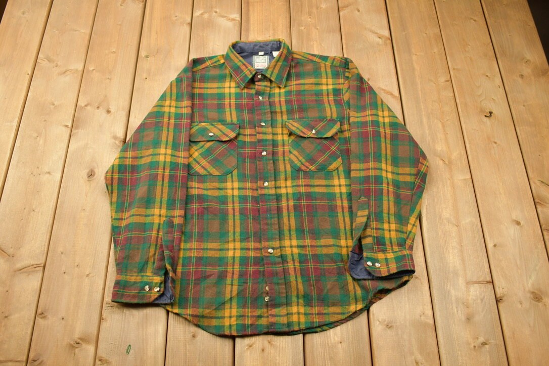Vintage 1990s Outdoor Exchange Plaid Flannel Button Up Shirt 1990s Button Up