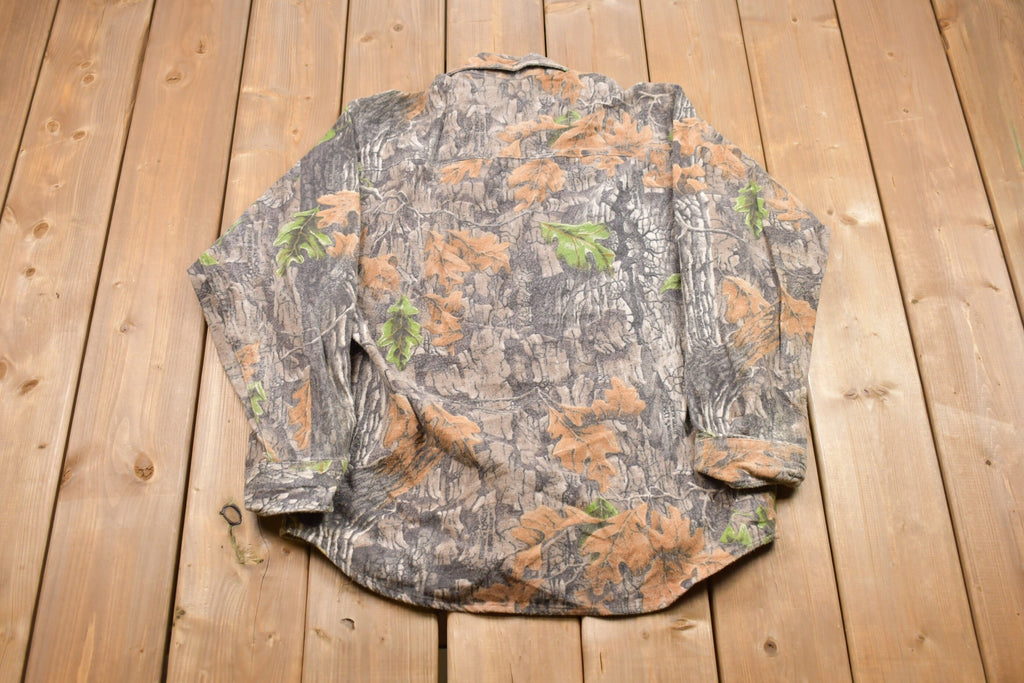 Vintage 1990s Oakdale Outdoors Real Tree Camo Button Up Shirt