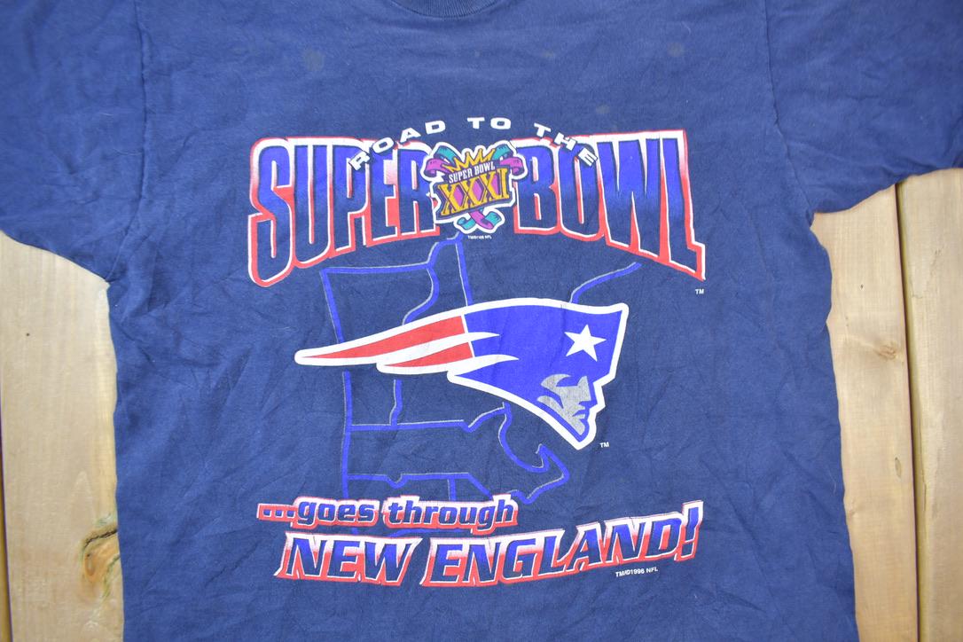 Vintage 1990a New England Patriots Pro Player Sportswear Graphic Sleeveless T-shirt