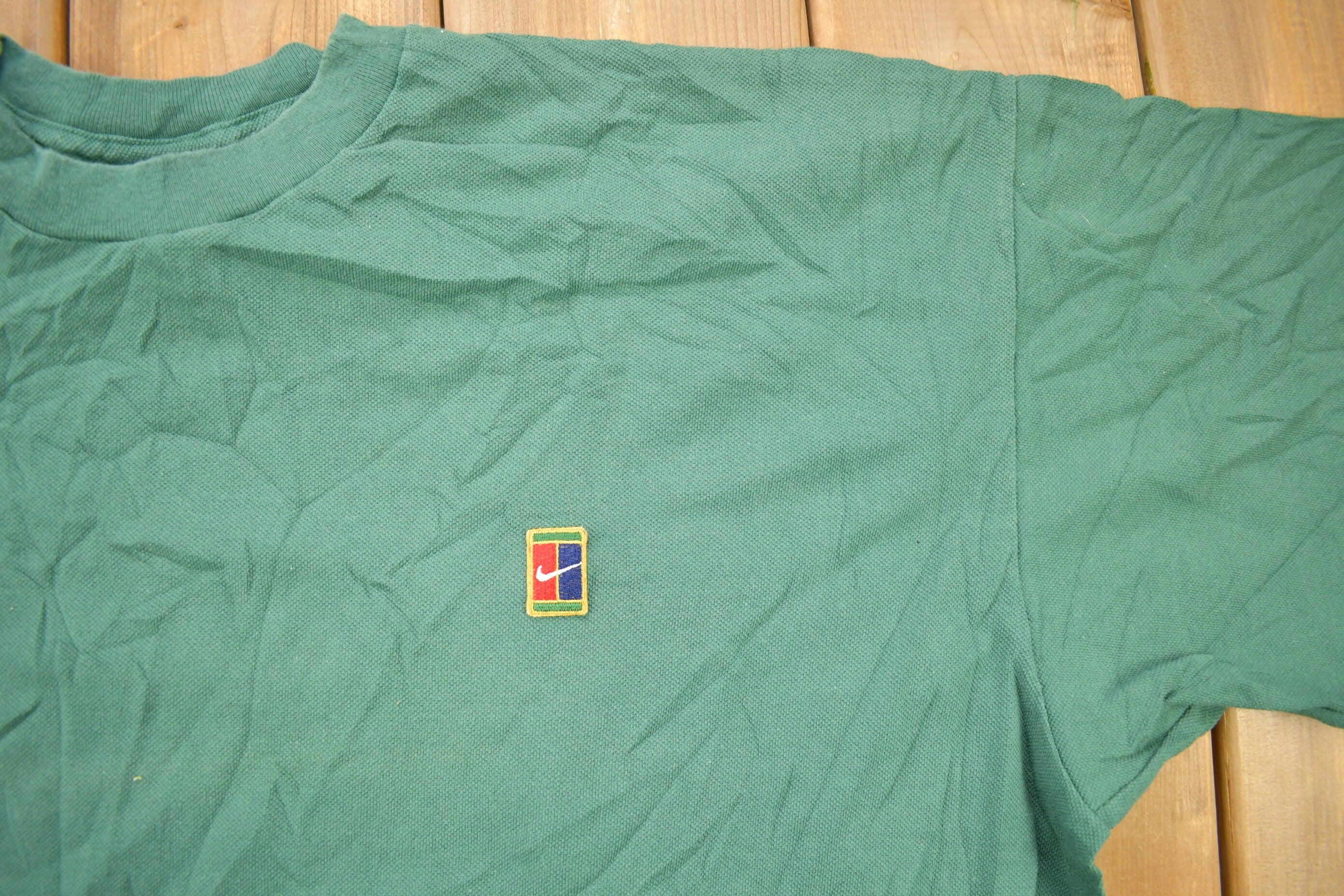 Vintage 1990s Nike Tennis Green T-Shirt
