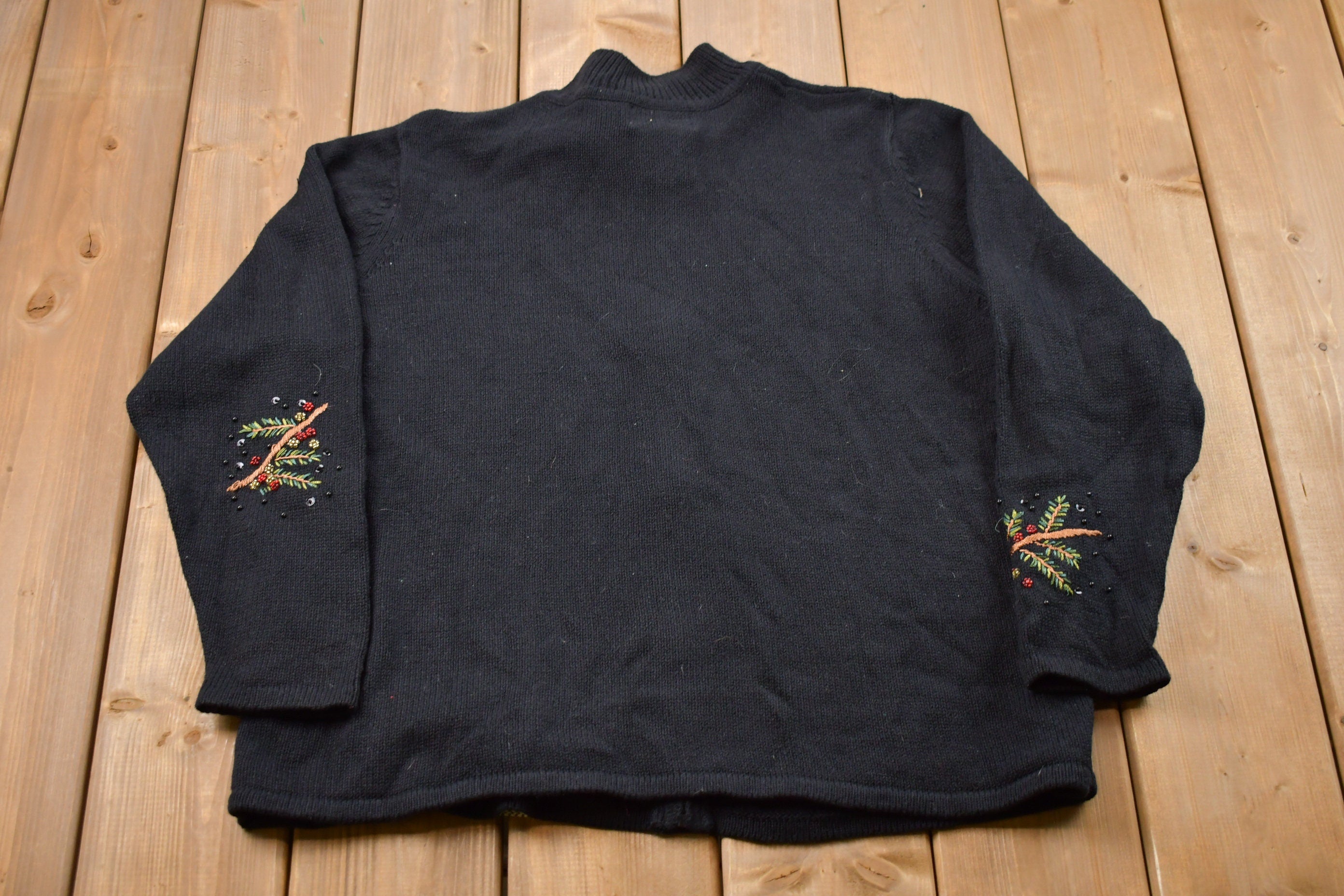 Vintage 1990 Embroidered Bird Knitted Sweater
