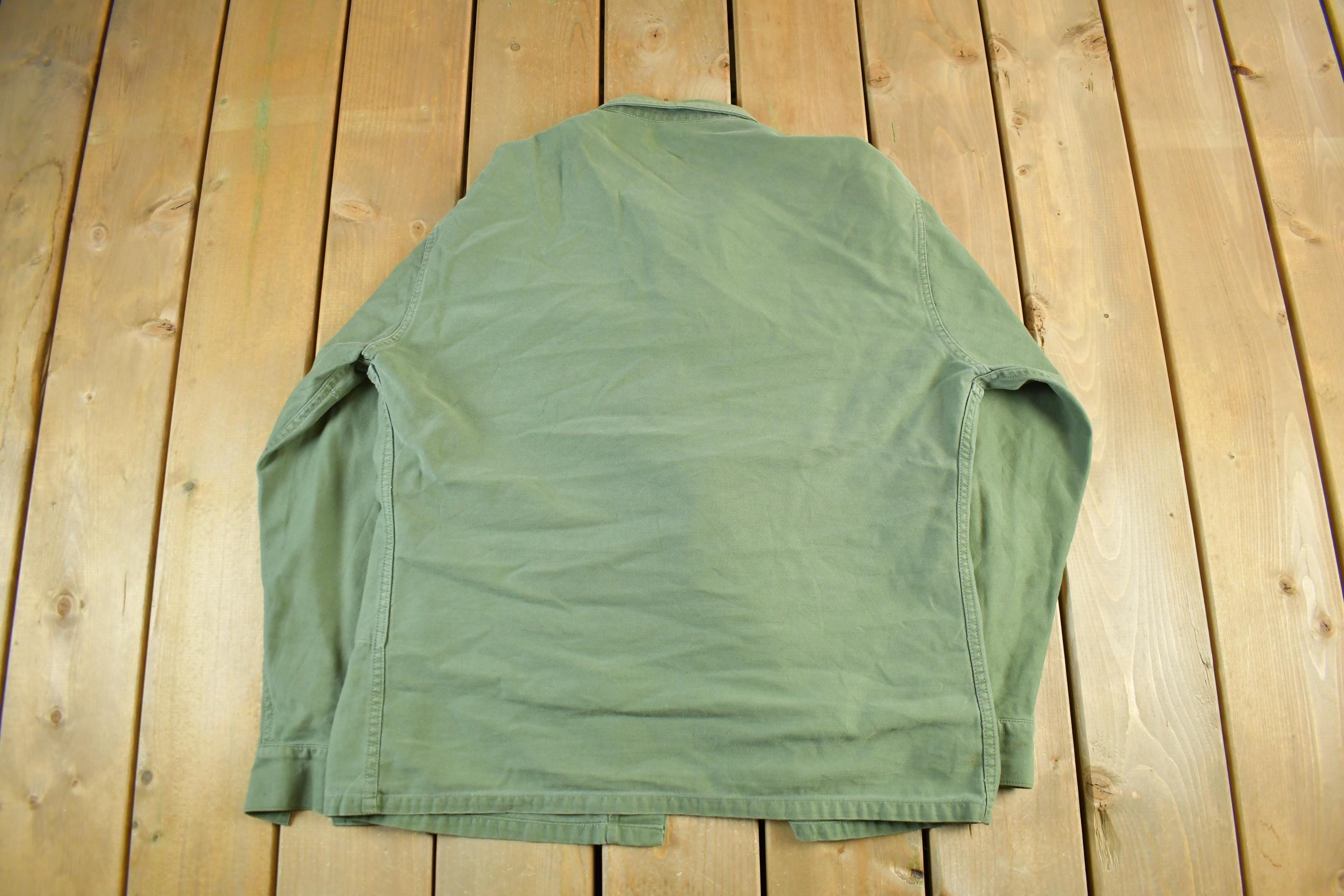 Vintage 1960s OG-107 Military Sateen Shirt Men's Large