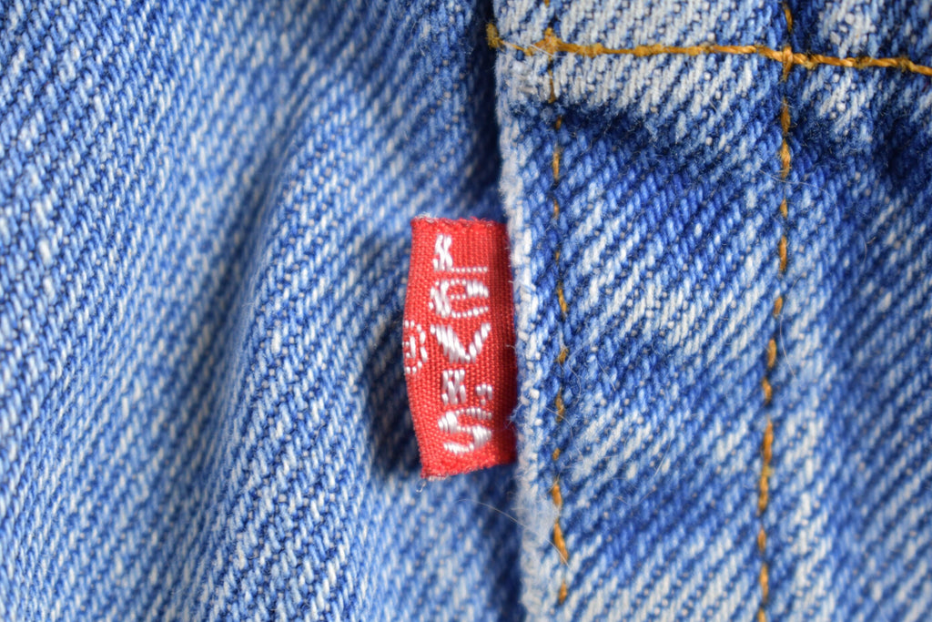 Vintage 1980s Levi's Red Tab Denim Jeans Size 34 x 26.5 /