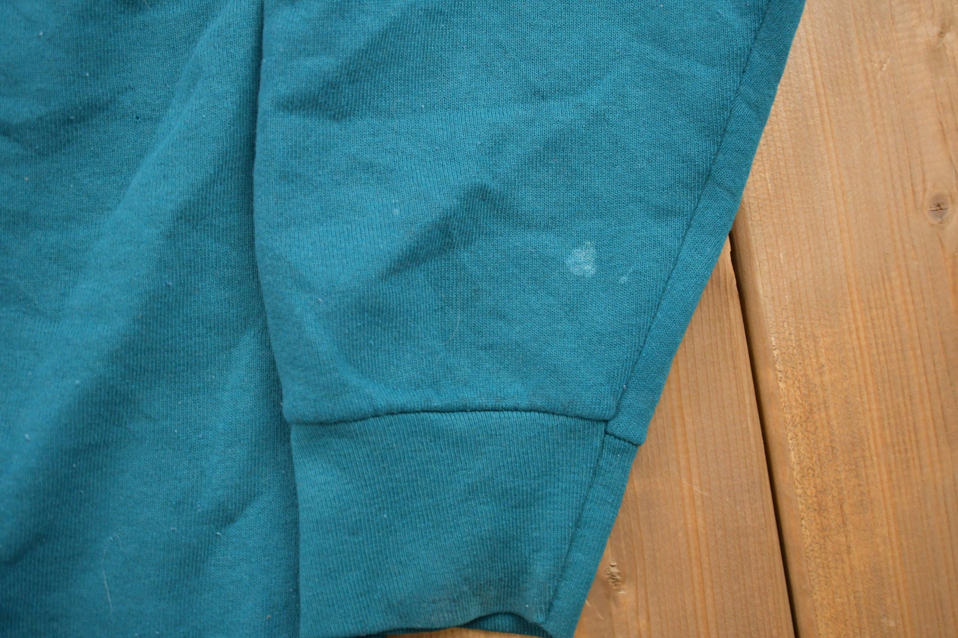 Vintage 1990s Blank Raglan Crewneck Sweatshirt