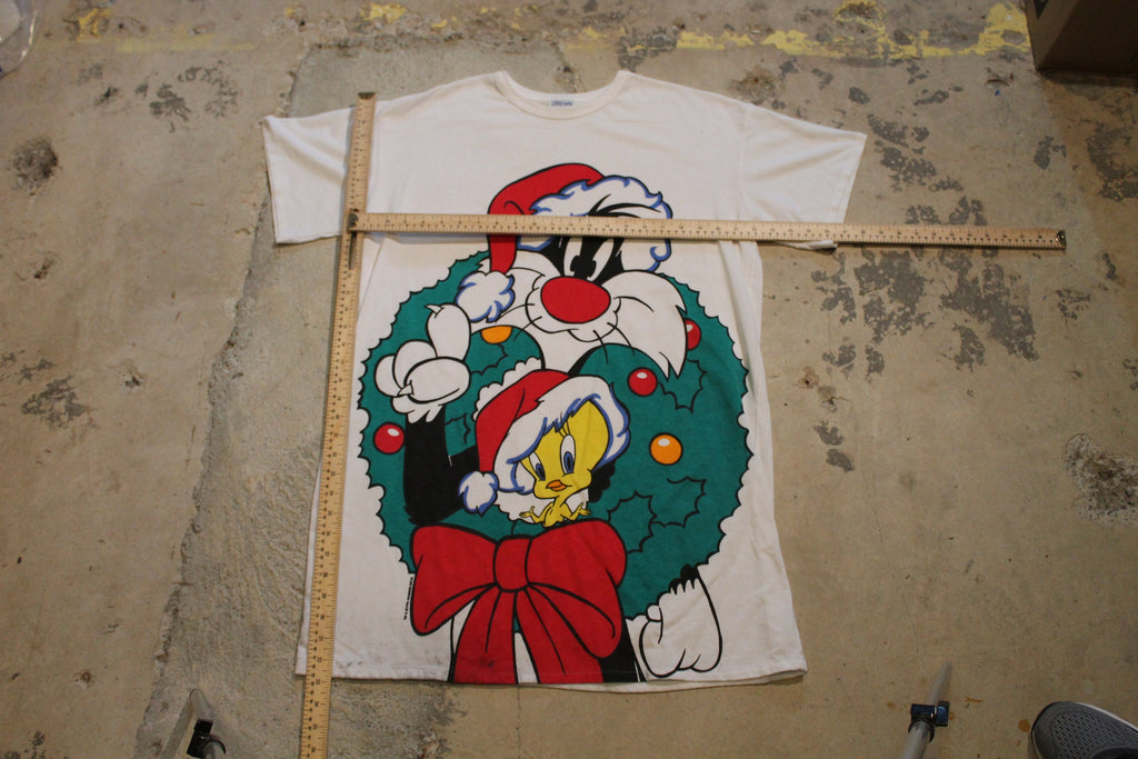 Vintage 1994 Looney Tunes Christmas Cartoon Pajama T-Shirt