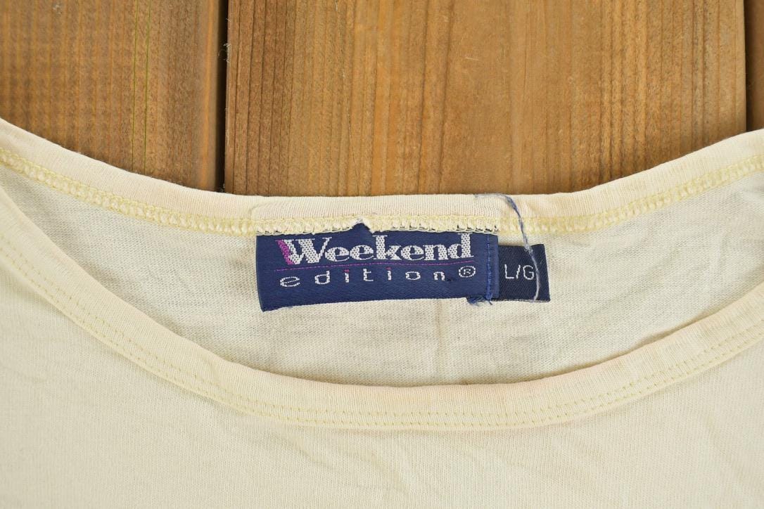 Vintage 1990s Weekend Edition Floral Graphic T-Shirt