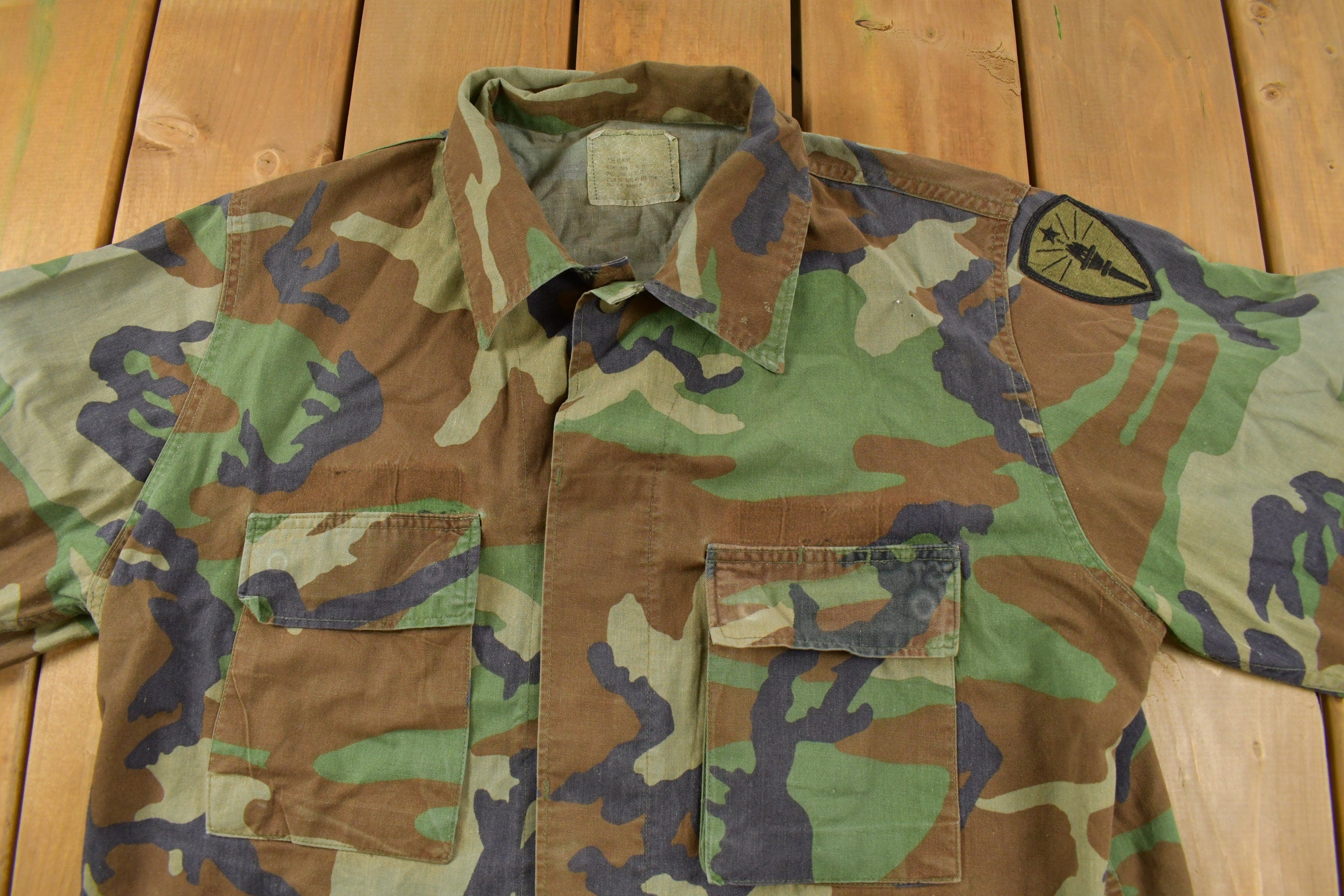 Vintage 1980s Woodland Camo Military Button Up Shirt