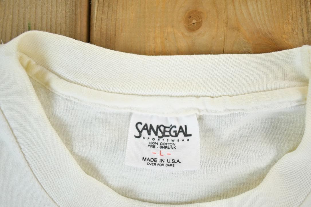 Vintage 1990s Regatta Sailing Souvenir Single Stitch Graphic Print T-Shirt Made In USA