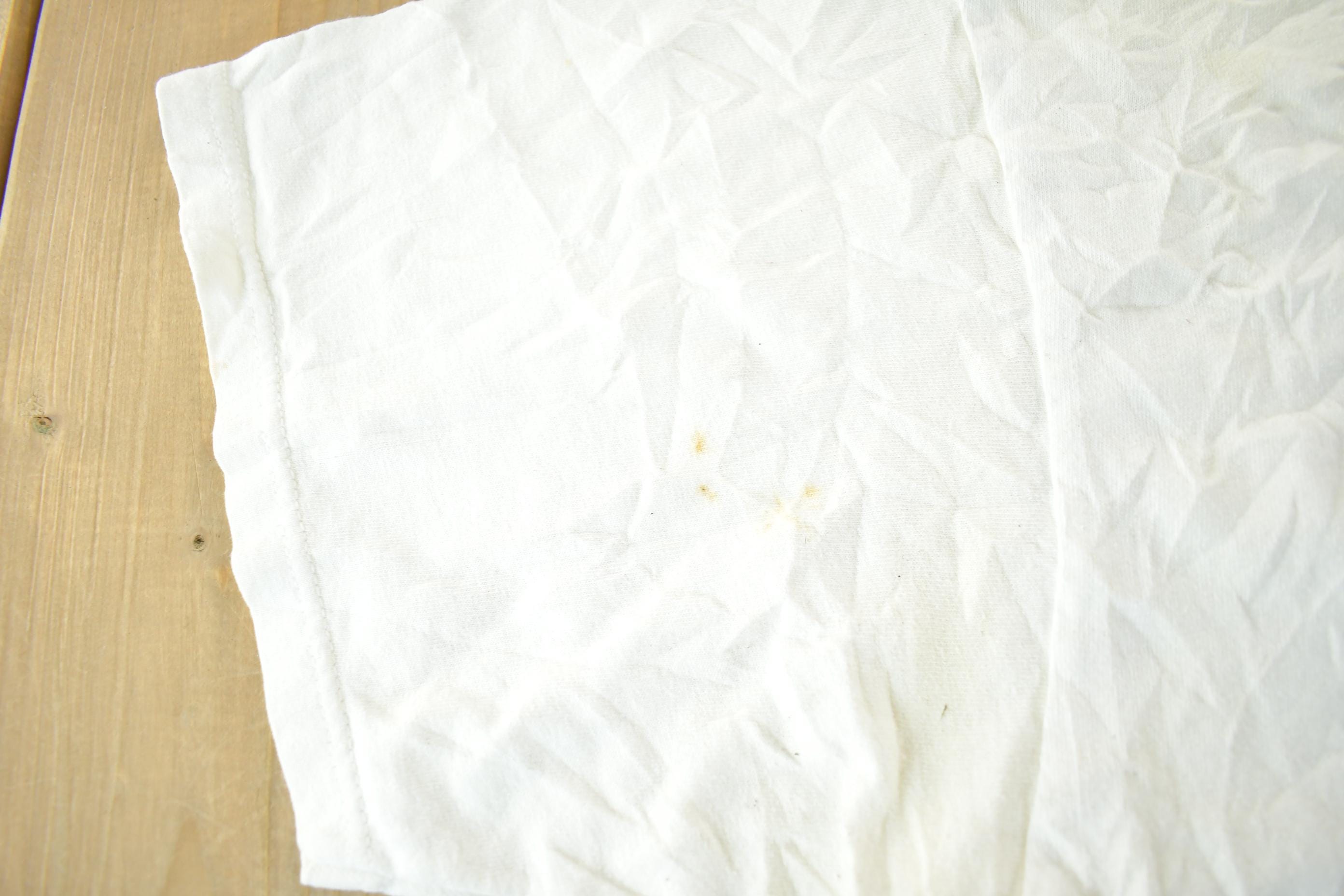 Vintage 1994 Queens Ryche Damaged Tour Band T-Shirt