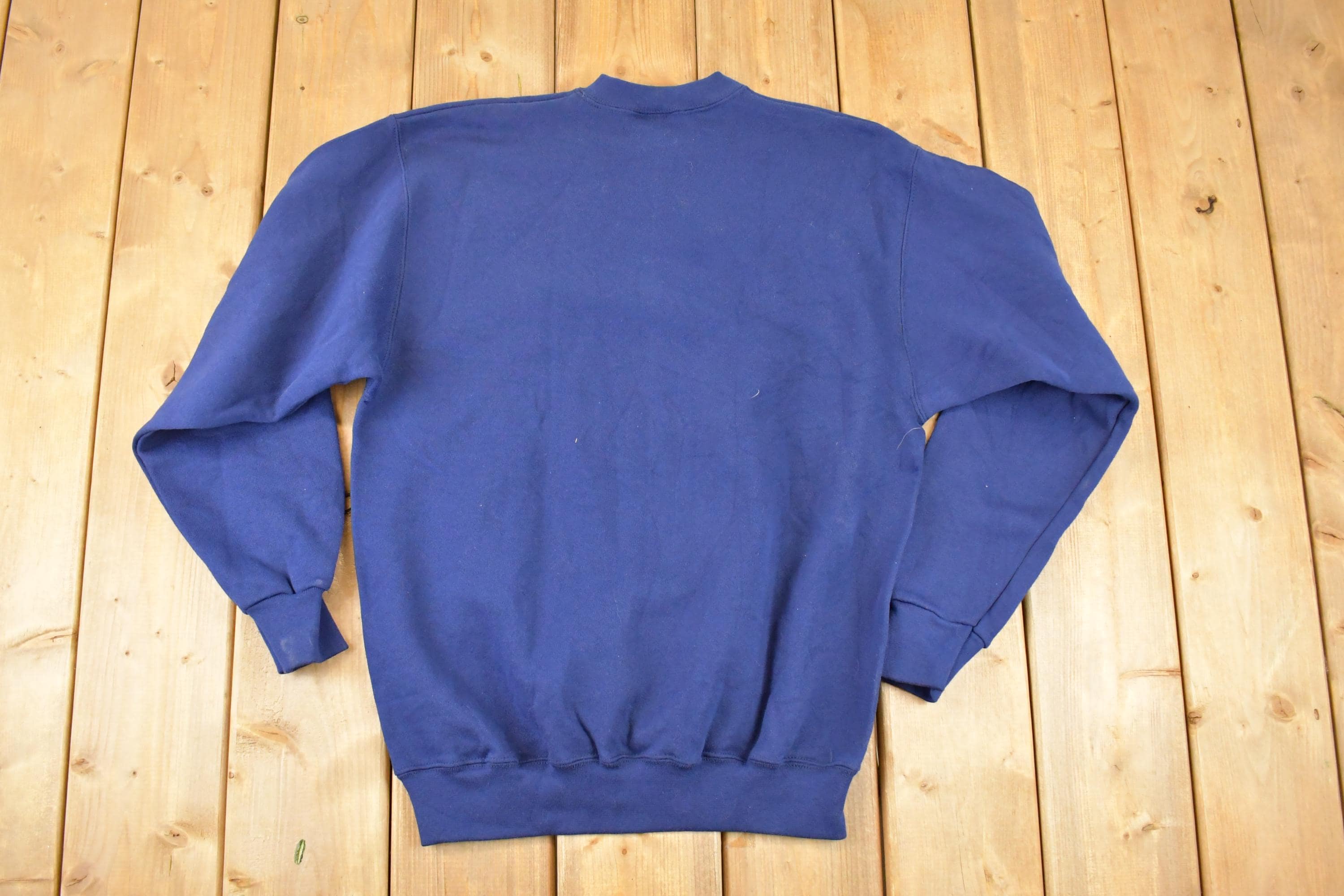 Vintage 1990s Deadstock Blank Navy Crewneck Sweatshirt Mens L