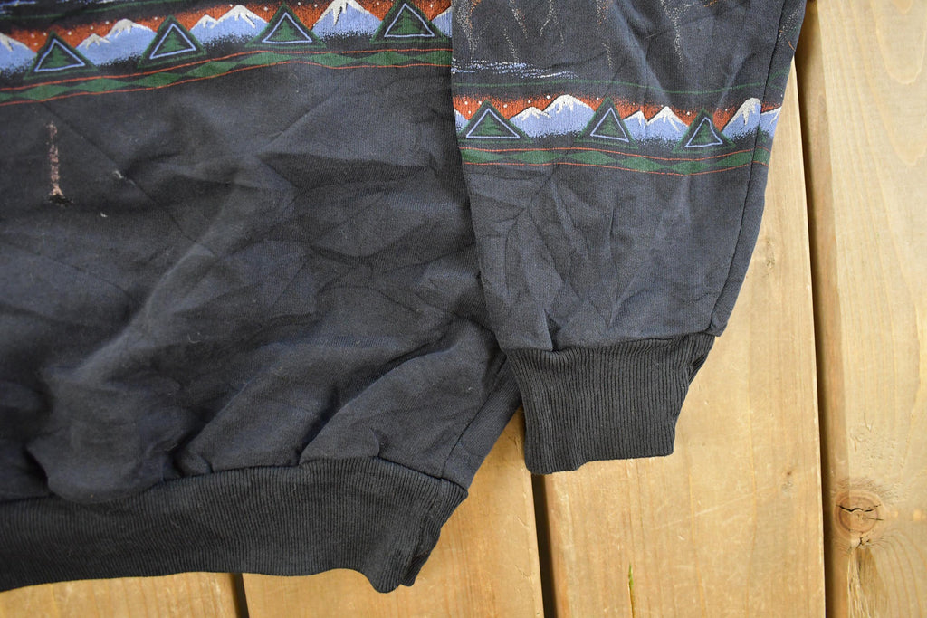 Vintage 1990s Wolf Nature All Over Print Double Collar Crewneck Sweatshirt Men's Small