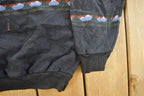 Vintage 1990s Wolf Nature All Over Print Double Collar Crewneck Sweatshirt Men's Small