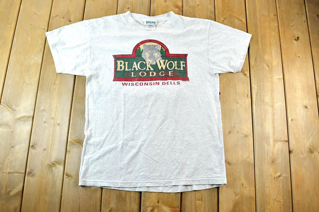 Vintage 1990s Black Wolf Lodge Single Stitch T-Shirt / 90s Vintage Wisconsin Dells Souvenir Tee / Rare Vacation Tee / Made In USA