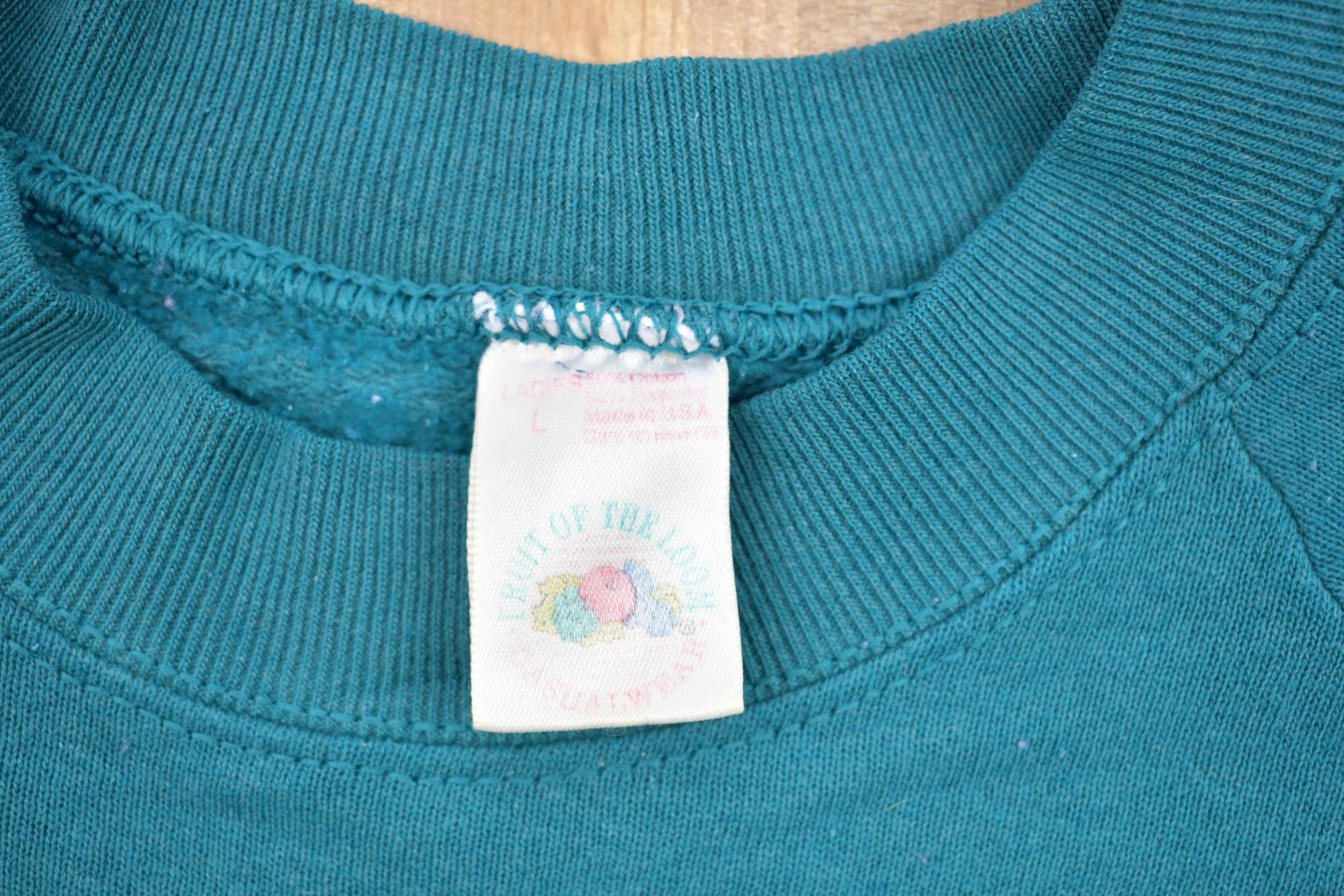 Vintage 1990s Blank Raglan Crewneck Sweatshirt