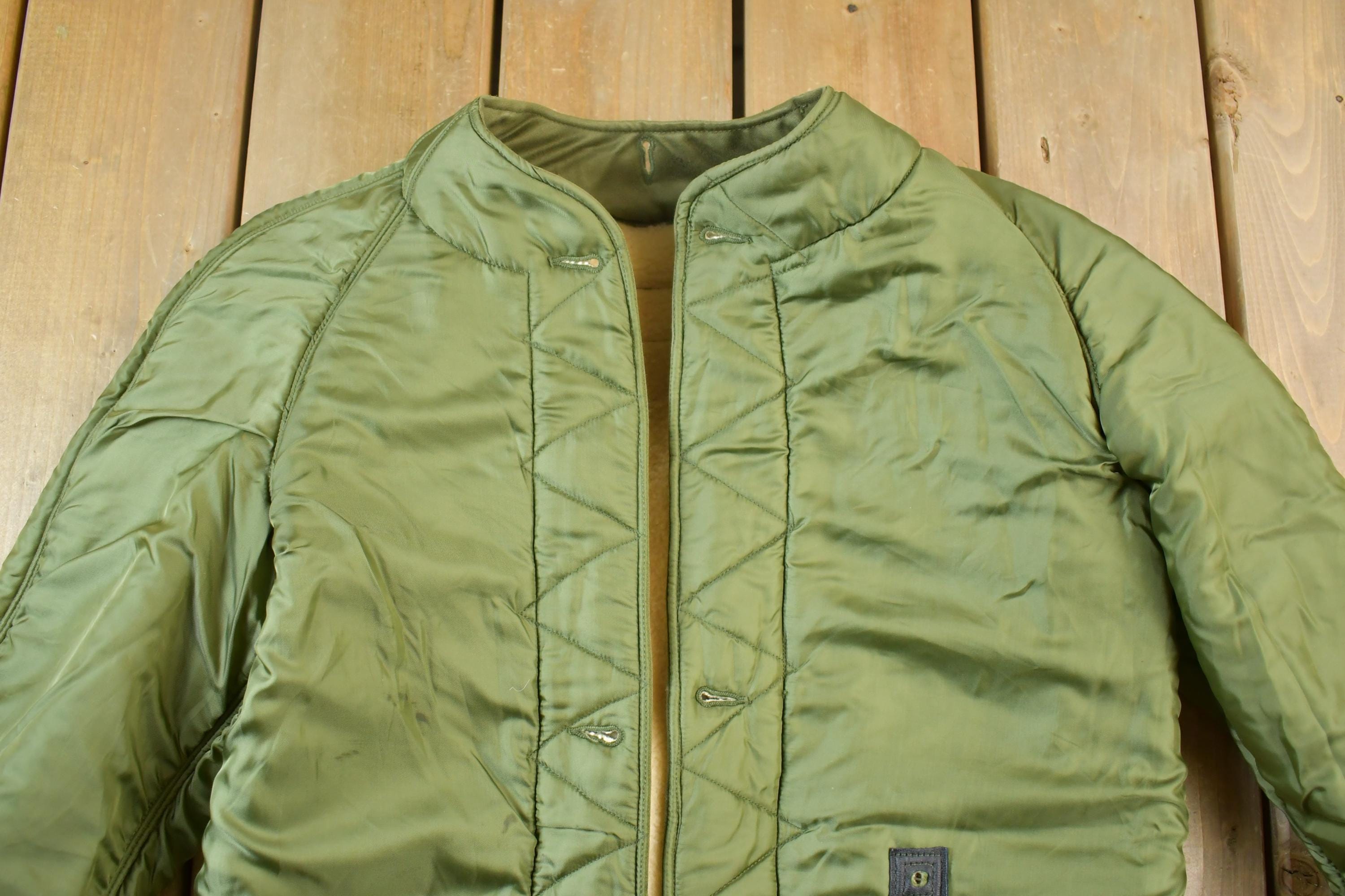 Vintage Military Hunter Green Button Up Bomber Wool Lined Army Jacket