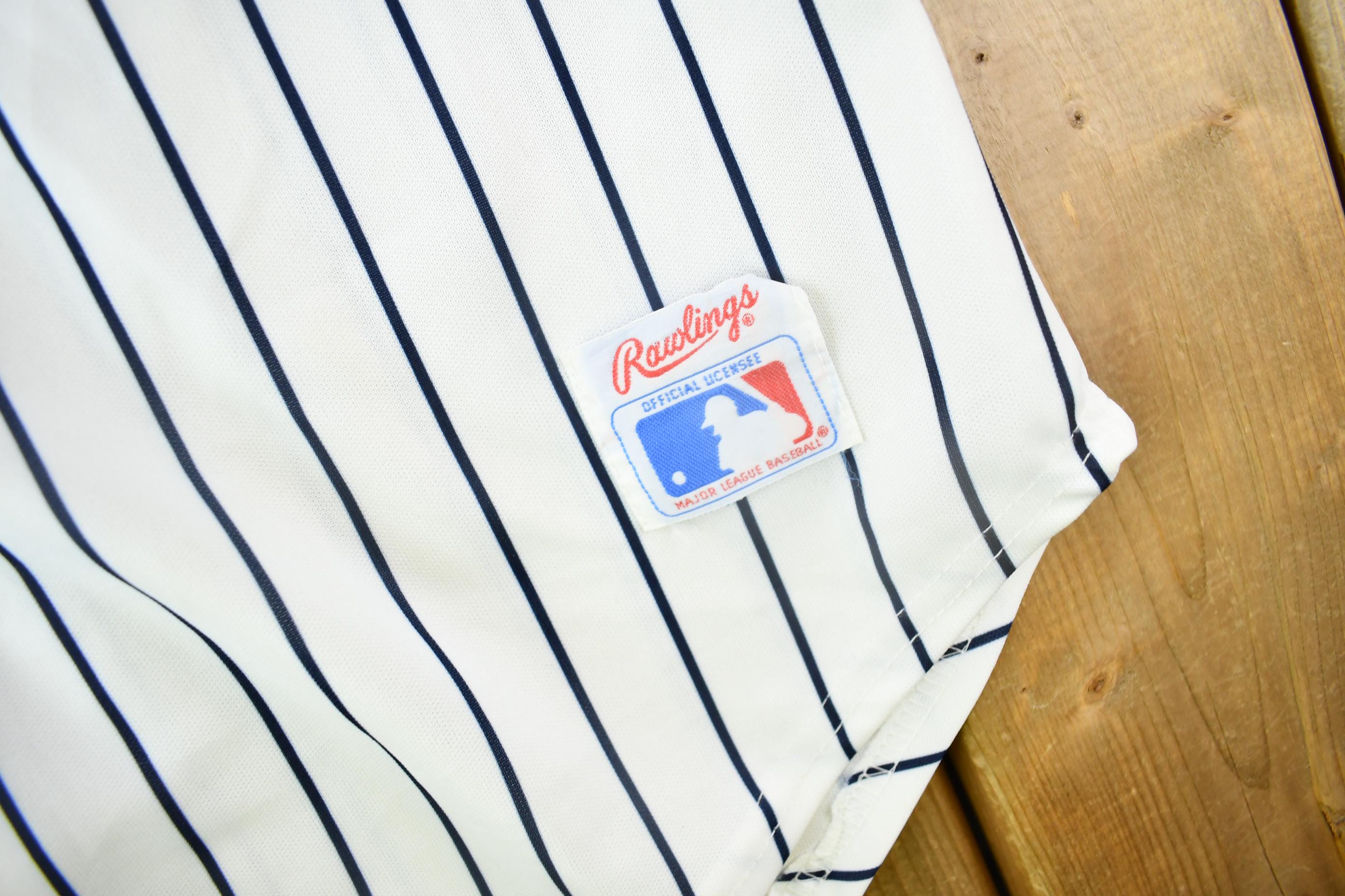 Vintage 1990s Minnesota Twins MLB Baseball Jersey / Made In USA / Vintage Jersey / MLB Baseball / 90s Streetwear / Sportswear / Rawlings