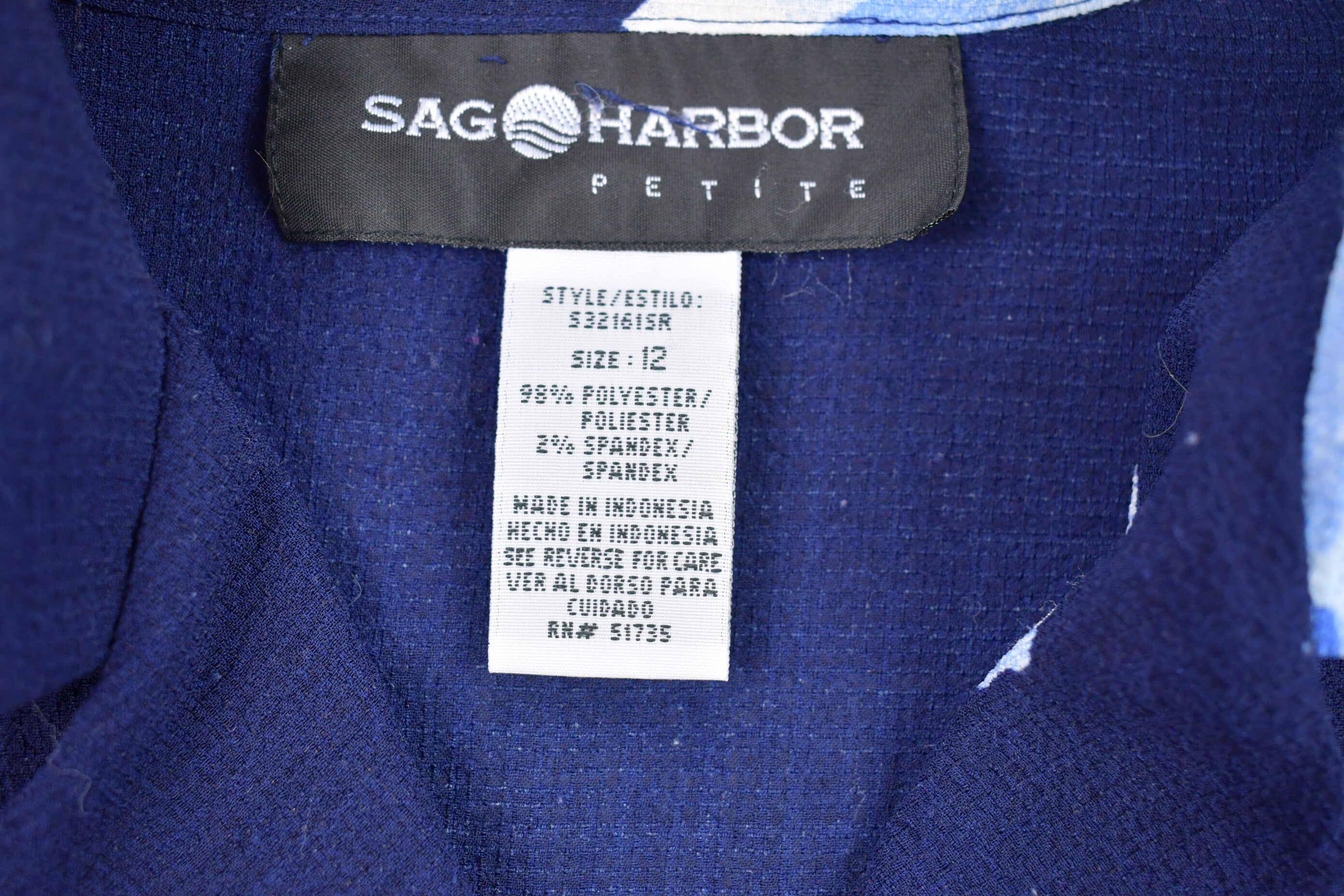 Vintage 1990s Sag Harbor Floral Button Up Shirt