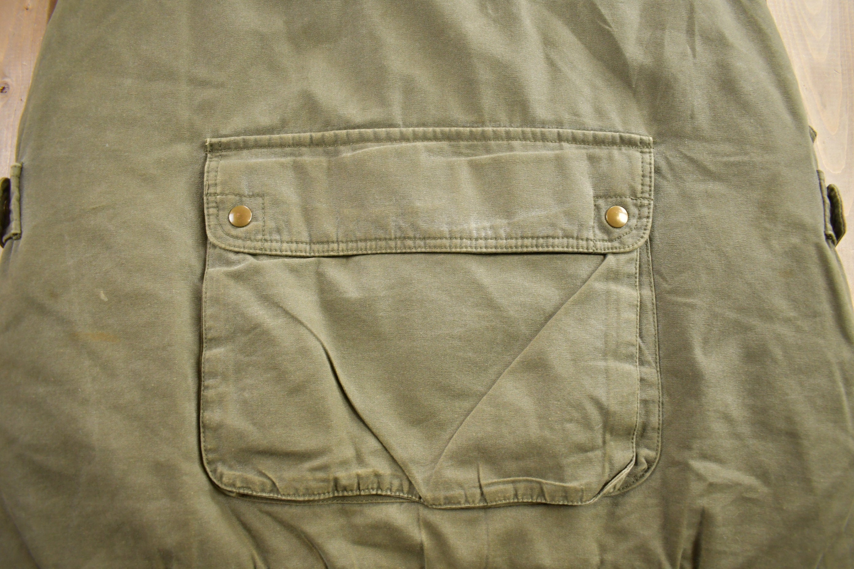 Vintage 1990s Eddie Bauer Utility Puffer Vest Size XL