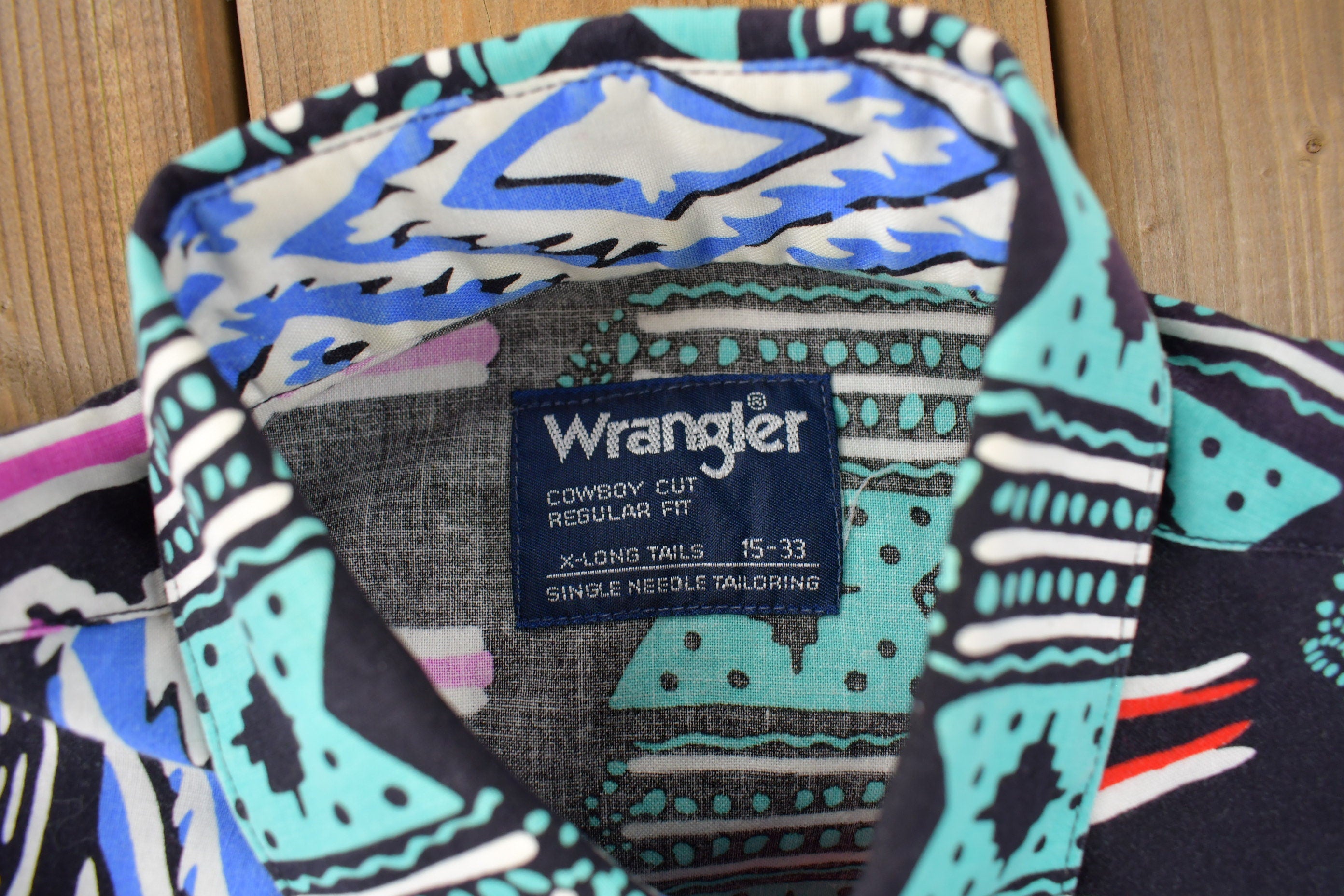 Vintage 1990s South Western All Over Print Wrangler Cowboy Cut X Long Tails Button Up Shirt