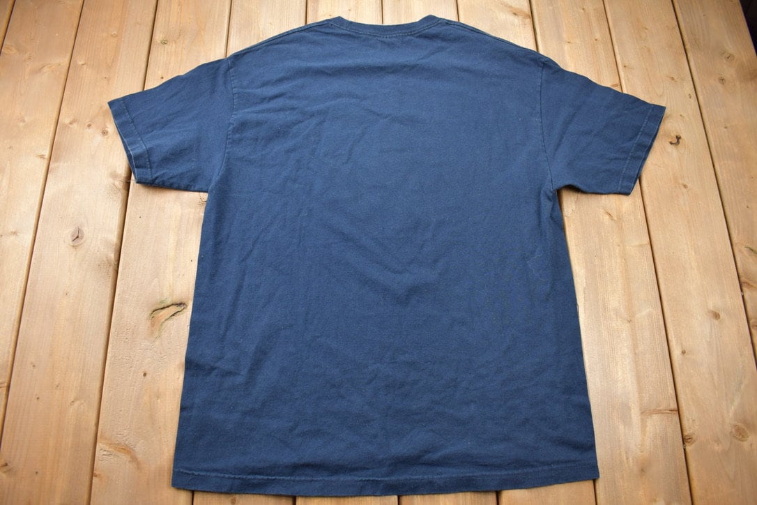 Vintage 2005 South Park Respect My Authority! Graphic T-Shirt