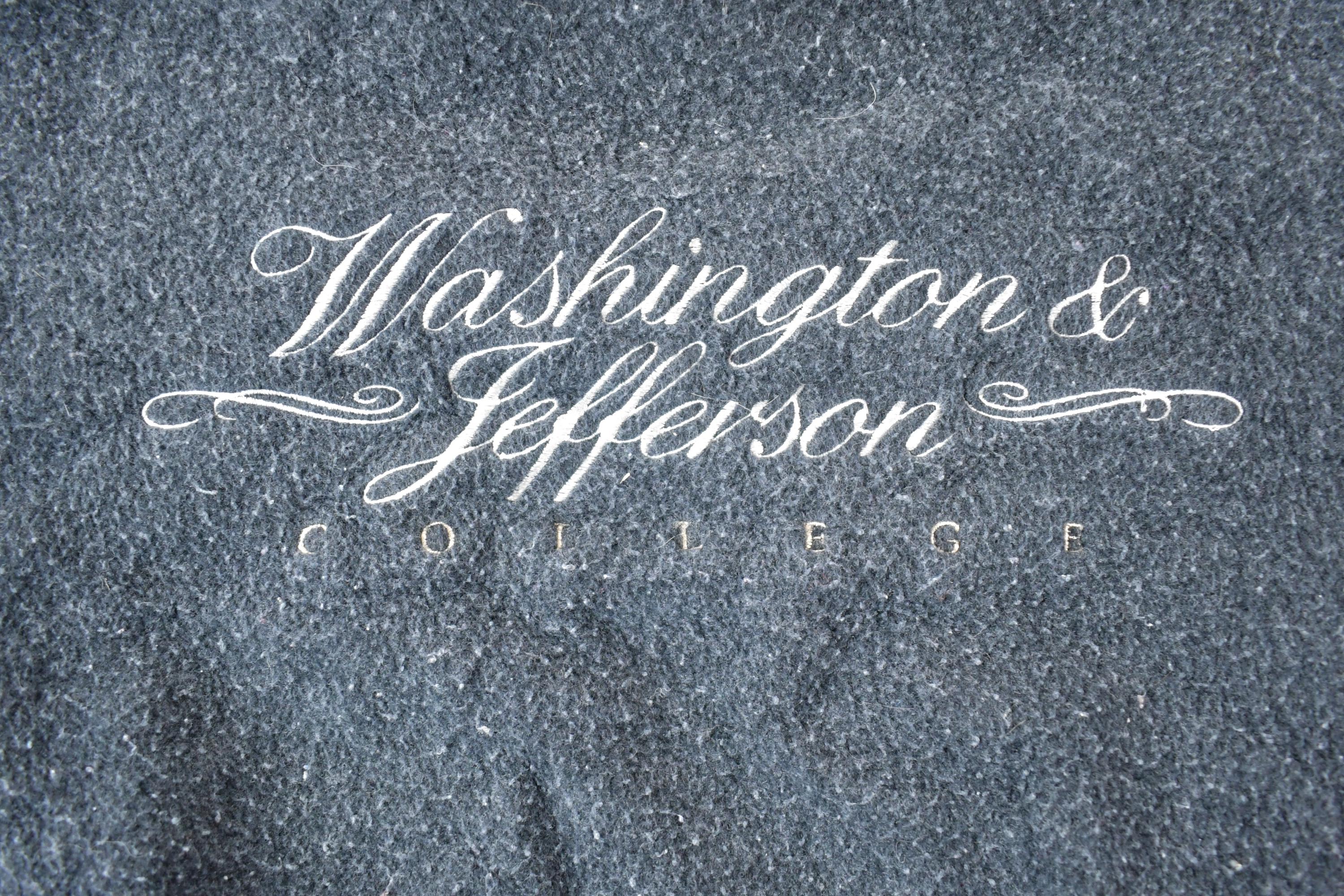 Vintage 1990s Washington And Jefferson College Collegiate Crewneck