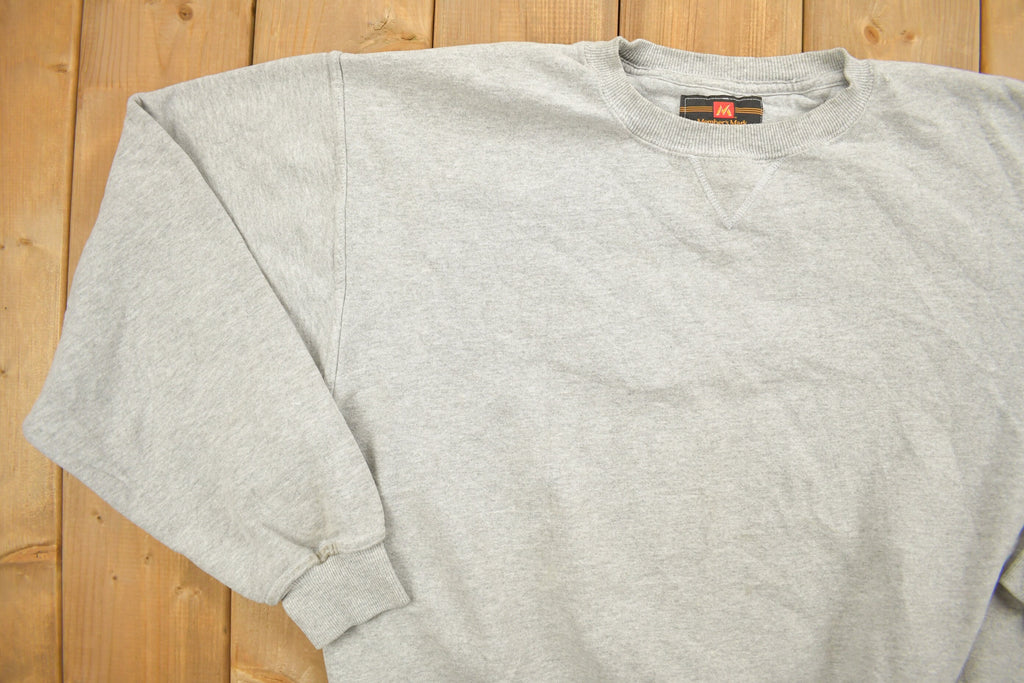 Vintage 1990s Blank Russell Atletico Crewneck Sweatshirt