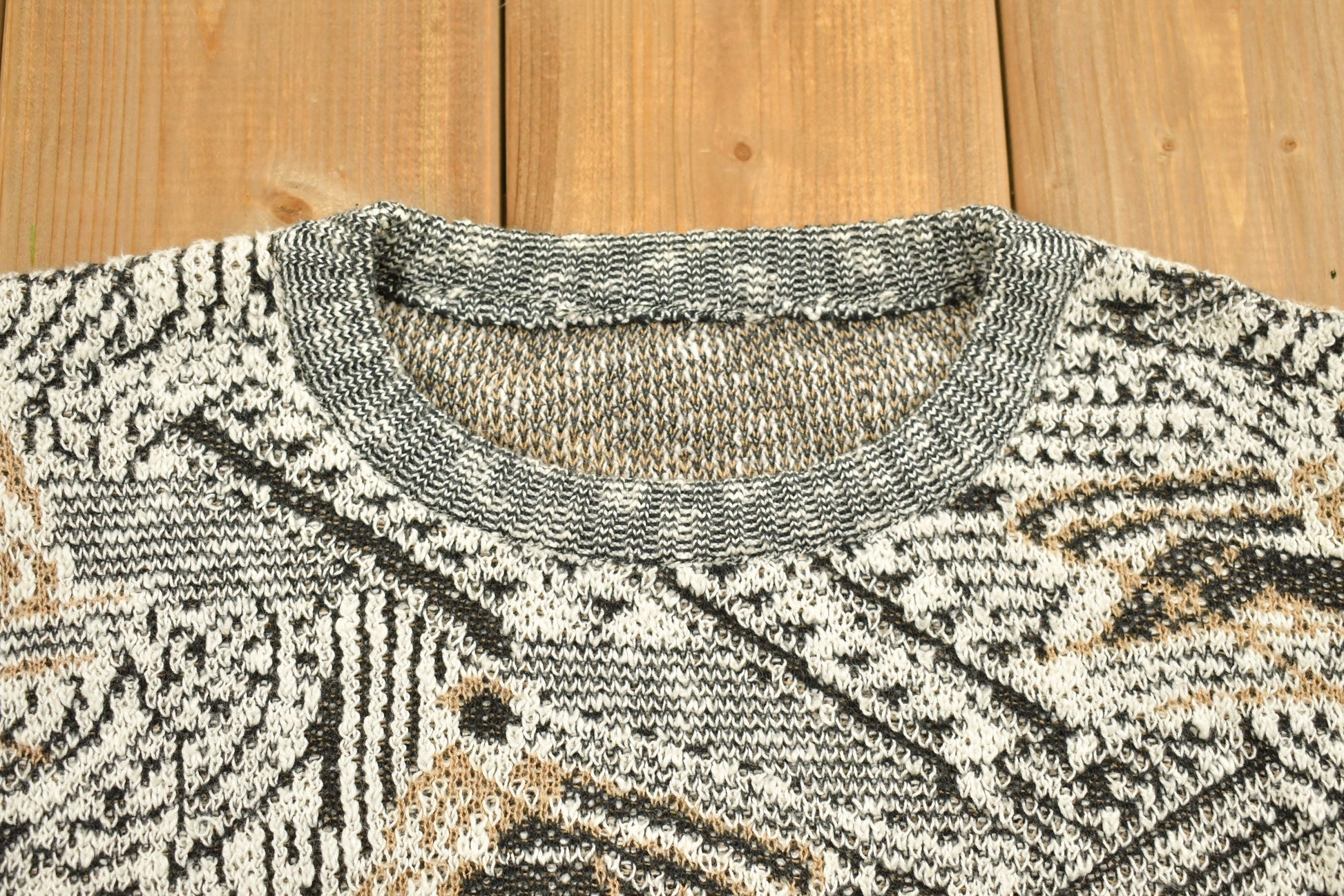 Vintage 1990s Abstract Knitted Crewneck Sweater All Over Pattern
