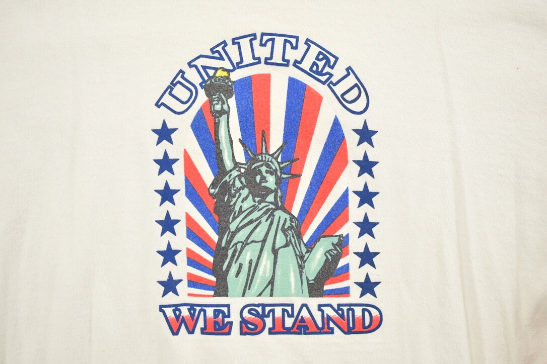 Vintage 1990s United We Stand Graphic T-Shirt