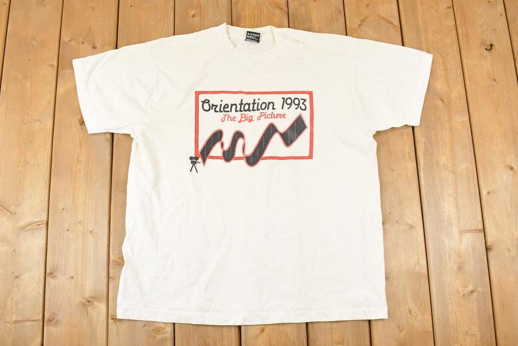 Vintage 1993 Orientation Souvenir Travel T-Shirt Men's L