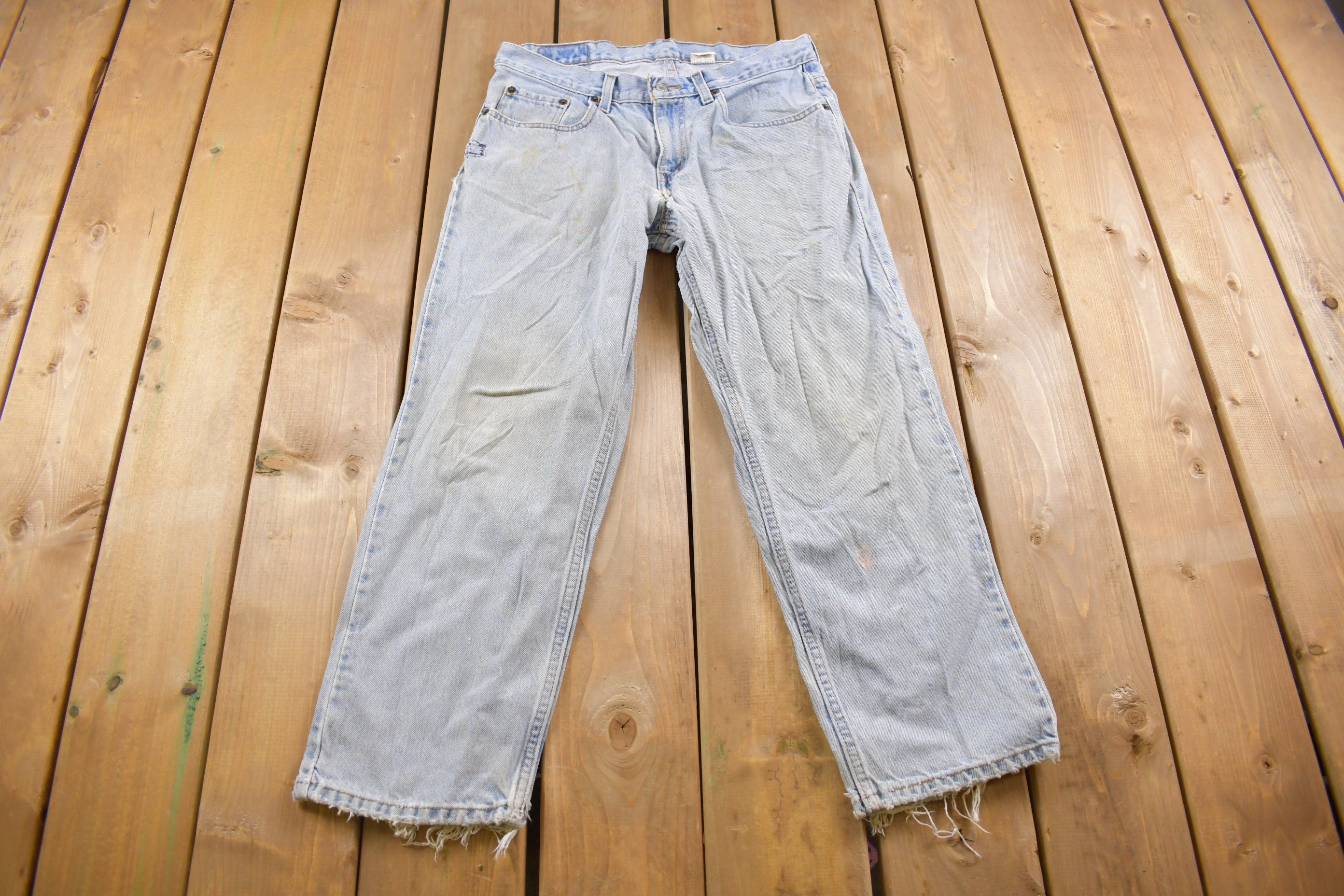 Vintage 1990s Levi's 550 Red Tab Distressed Jeans Size 32 x 27