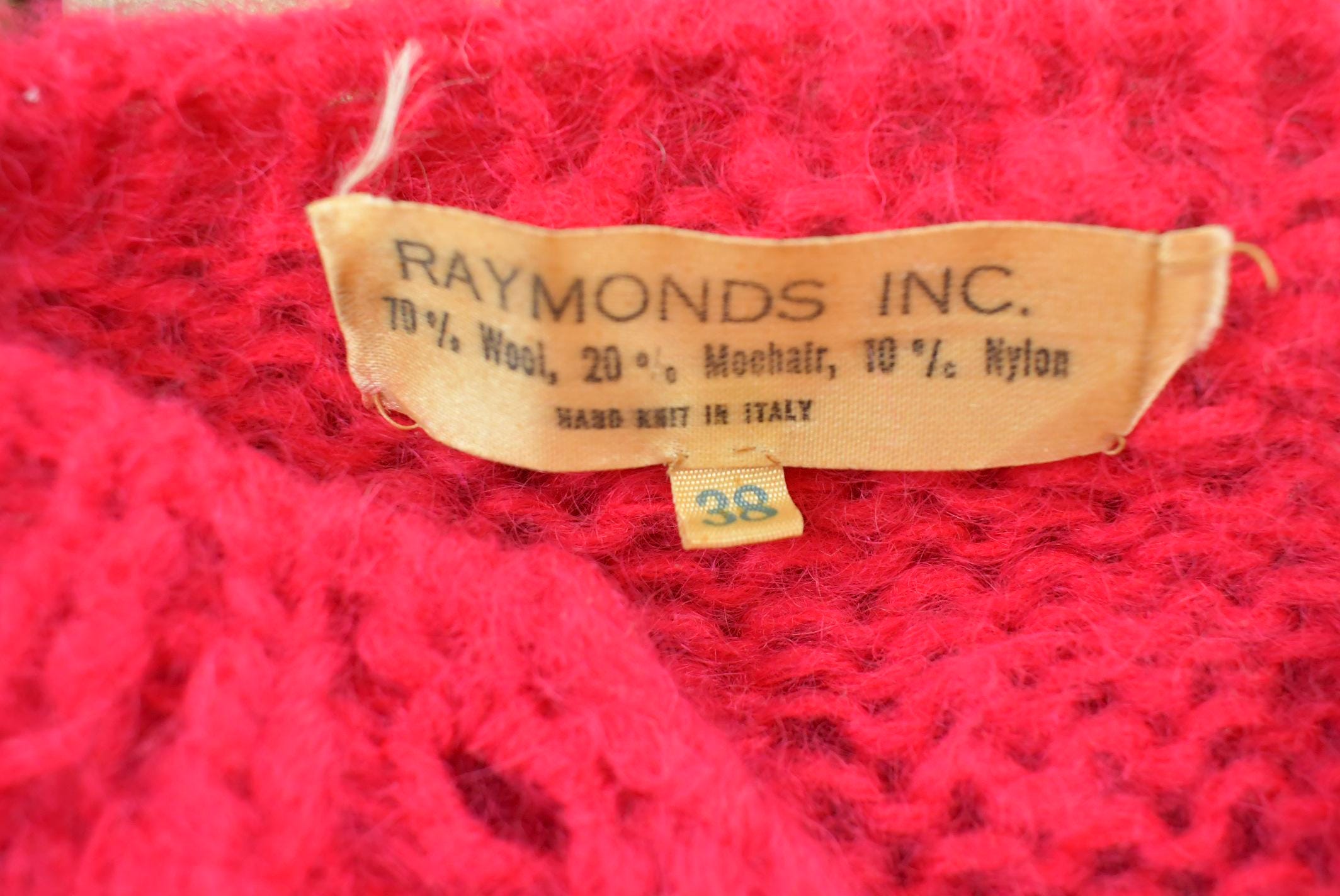 Vintage 1960s Mohair Wool Blend Cable Knit Cardigan Sweater Women's M