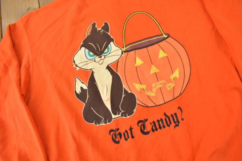 Vintage 1990s Looney Tunes Warner Bros "Got Candy"Halloween Graphic Crewneck Sweatshirt Made In USA