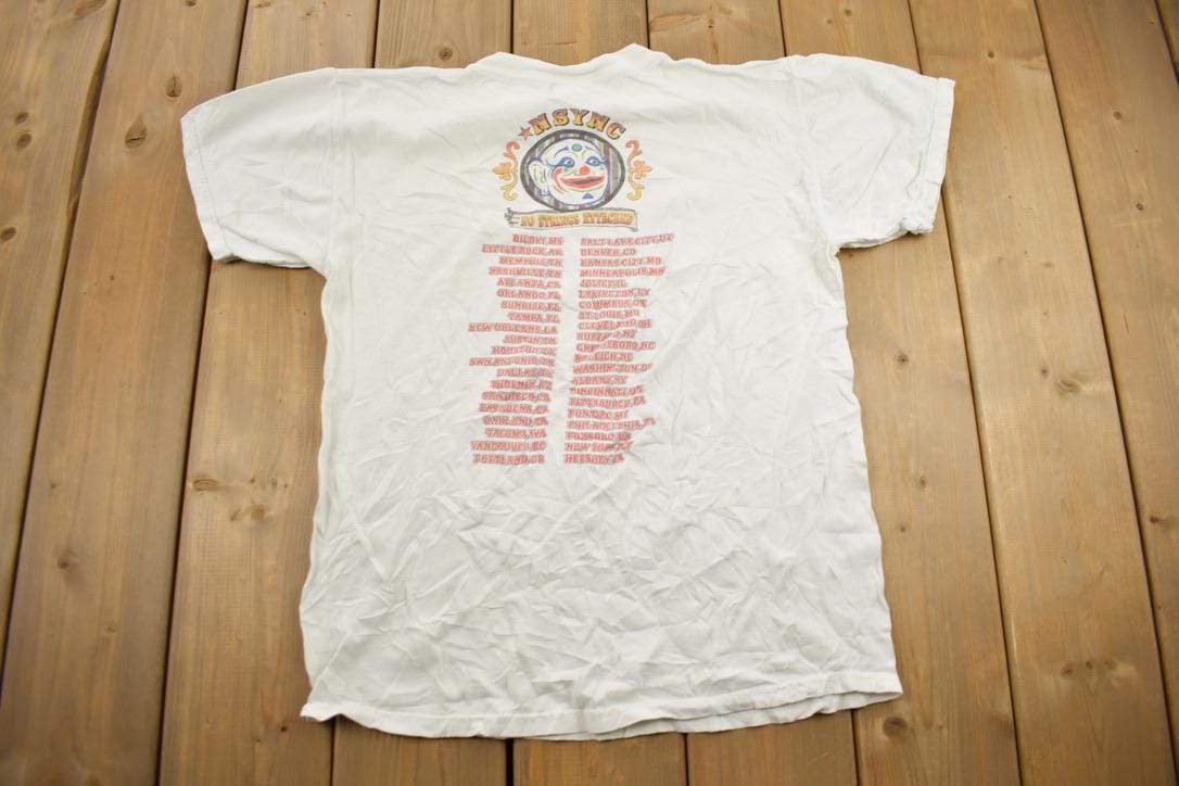 Vintage 2000 NSYNC No Strings Attached Graphic Band T-Shirt