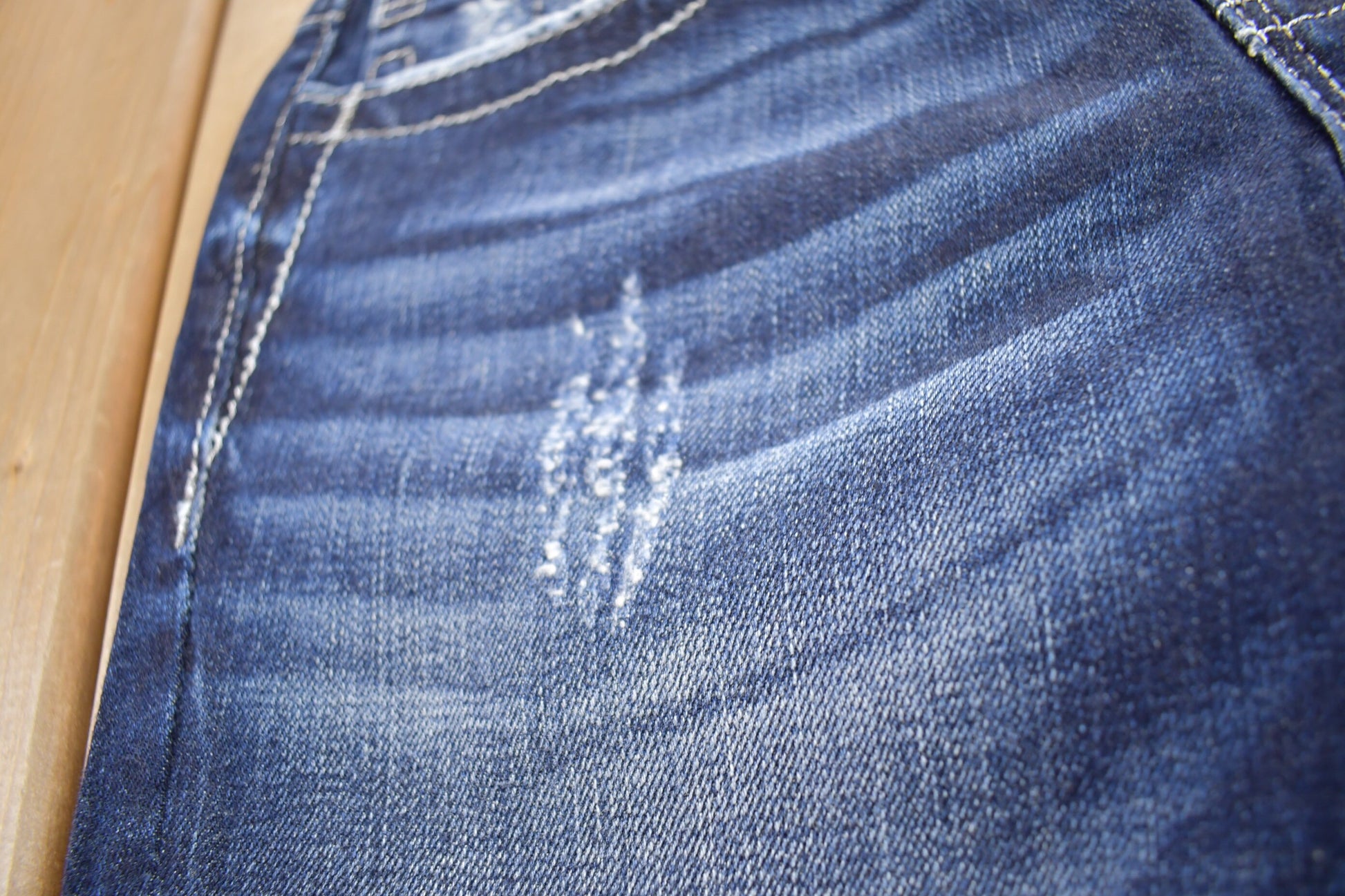 Vintage Y2K Miss Me Bedazzled Low Rise Jeans Size 26x33