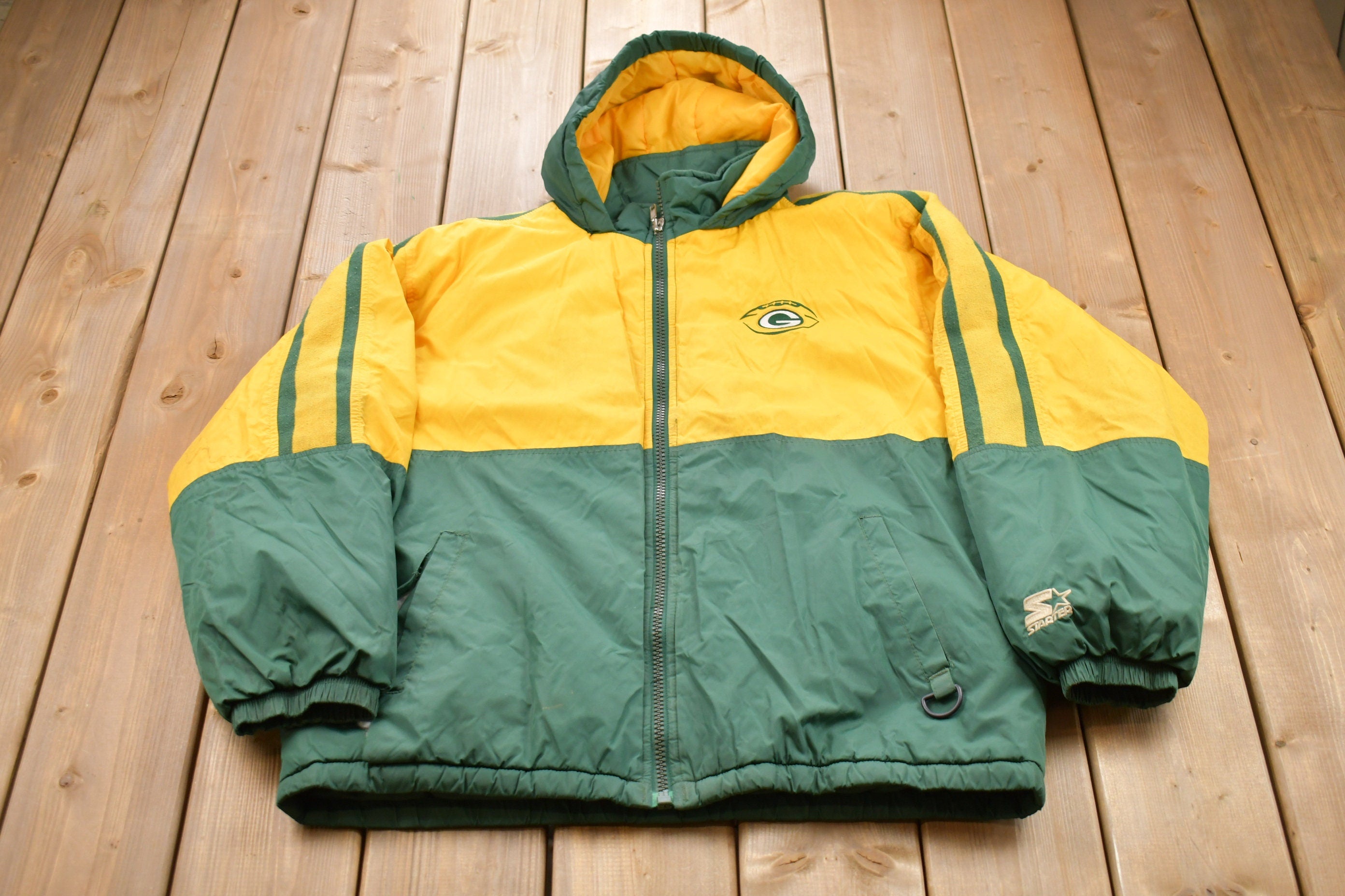 Vintage 1990s Green Bay Packers NFL Starter Puffer Jacket