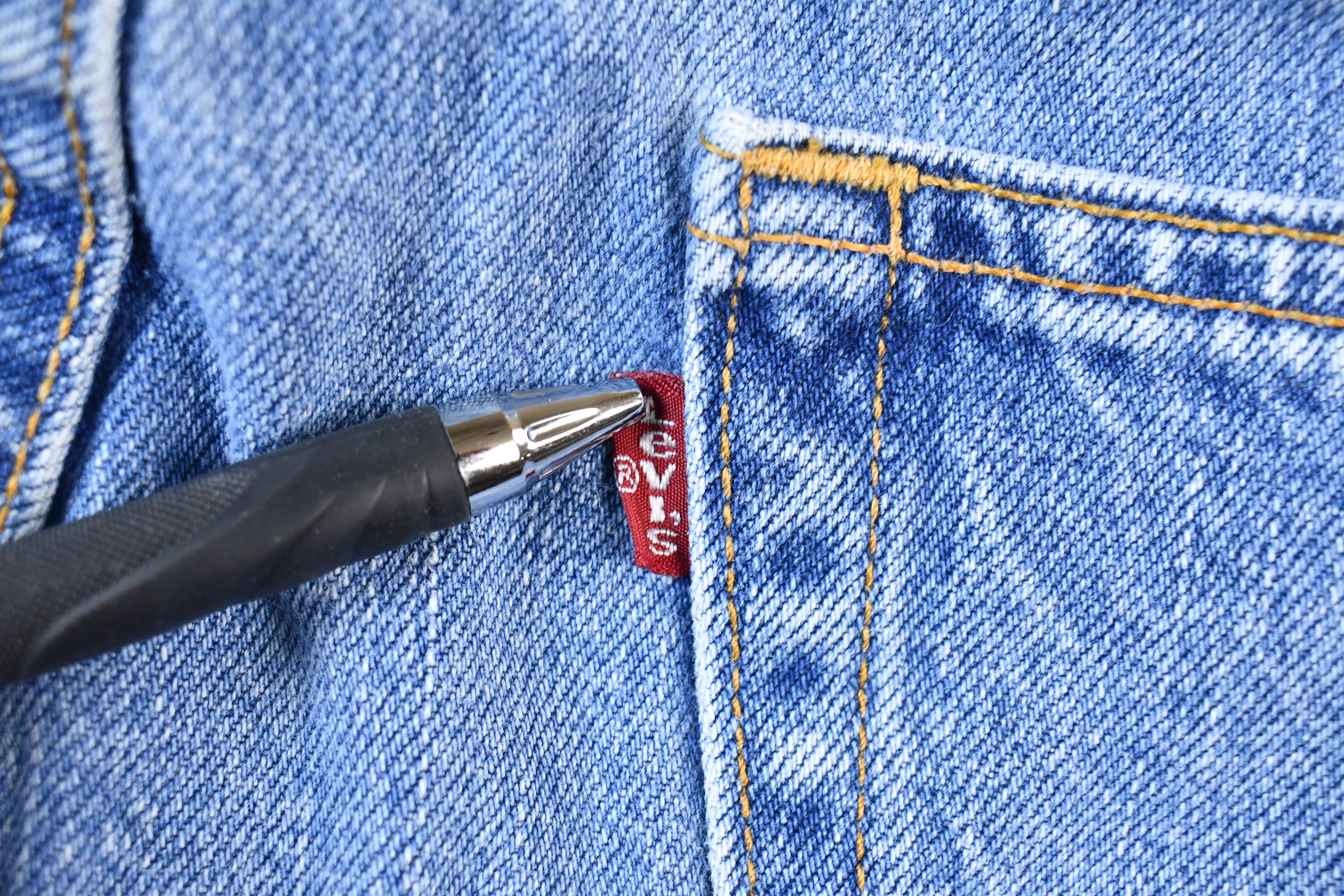 Vintage 2000s Levis Straight Leg 505s Denim Jeans Size 34 x 29