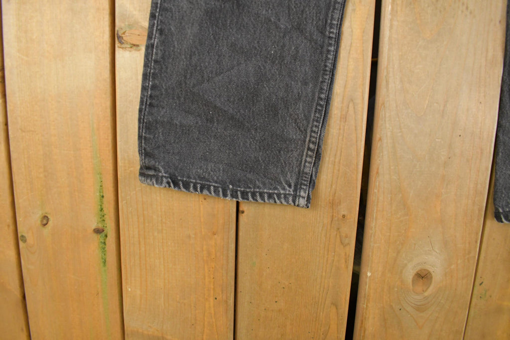 Vintage 1990s Levi's Distressed 501 Original Fit Denim Jeans Men's 32 x 28