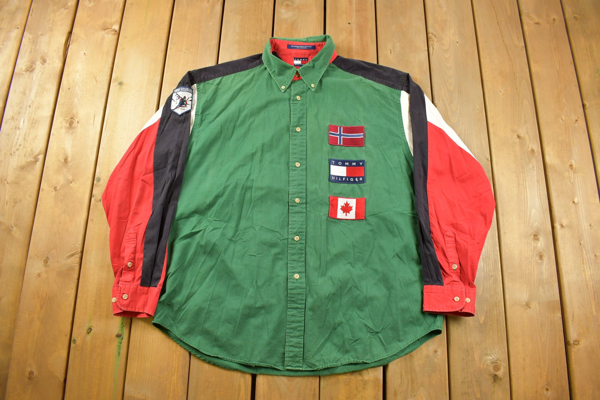 Vintage 1990s Tommy Hilfiger Embroidered Flag Patches Button Up Shirt