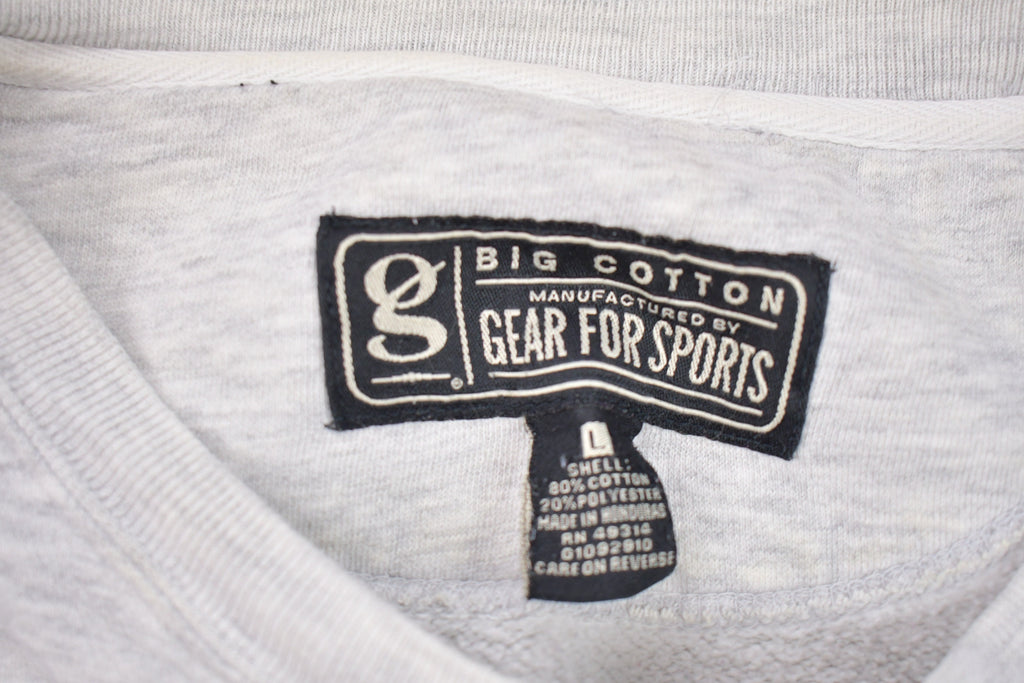 Vintage 1990s Marshfield Wisconsin Embroidered Crewneck Sweatshirt