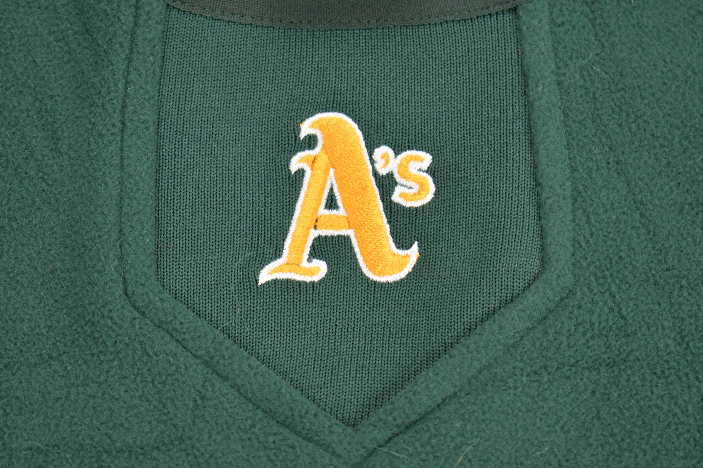 Vintage 1990s Oakland Athletics Crewneck Sweater / Embroidered / NCAA Sweatshirt / Sportswear / Americana