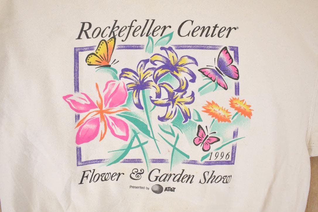 Vintage 1996 Rockefeller Centre Floral Graphic Print Crewneck Sweatshirt Women's L