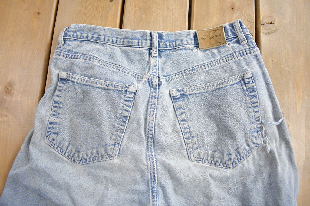 Vintage 1990s Calvin Klein Jeans Distressed Size 32 x 31