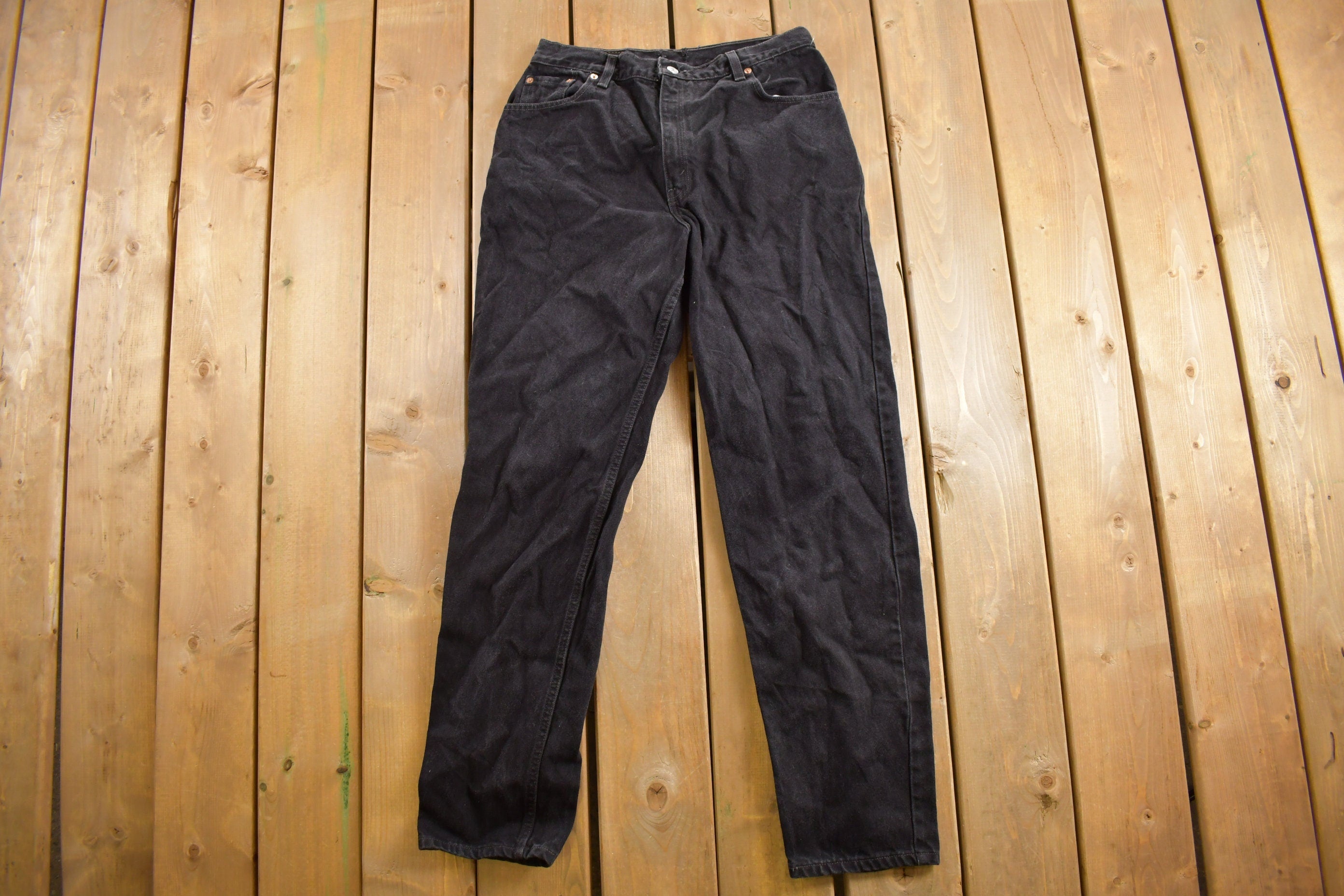 Vintage 1990s Levi's 550 Red Tab Relaxed Fit Jeans Size 31 x 32